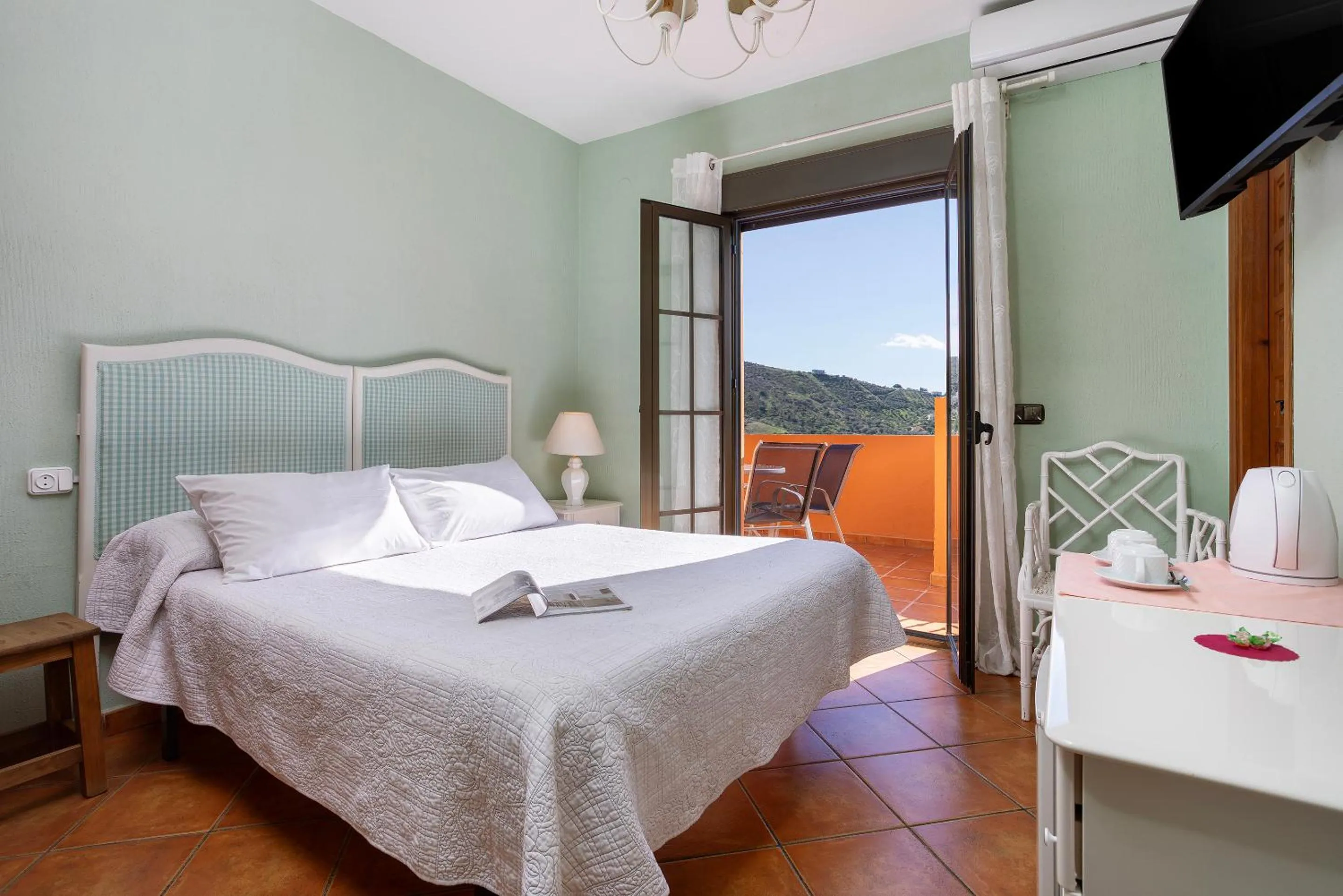 Bed in Hotel Rural Sierra Tejeda