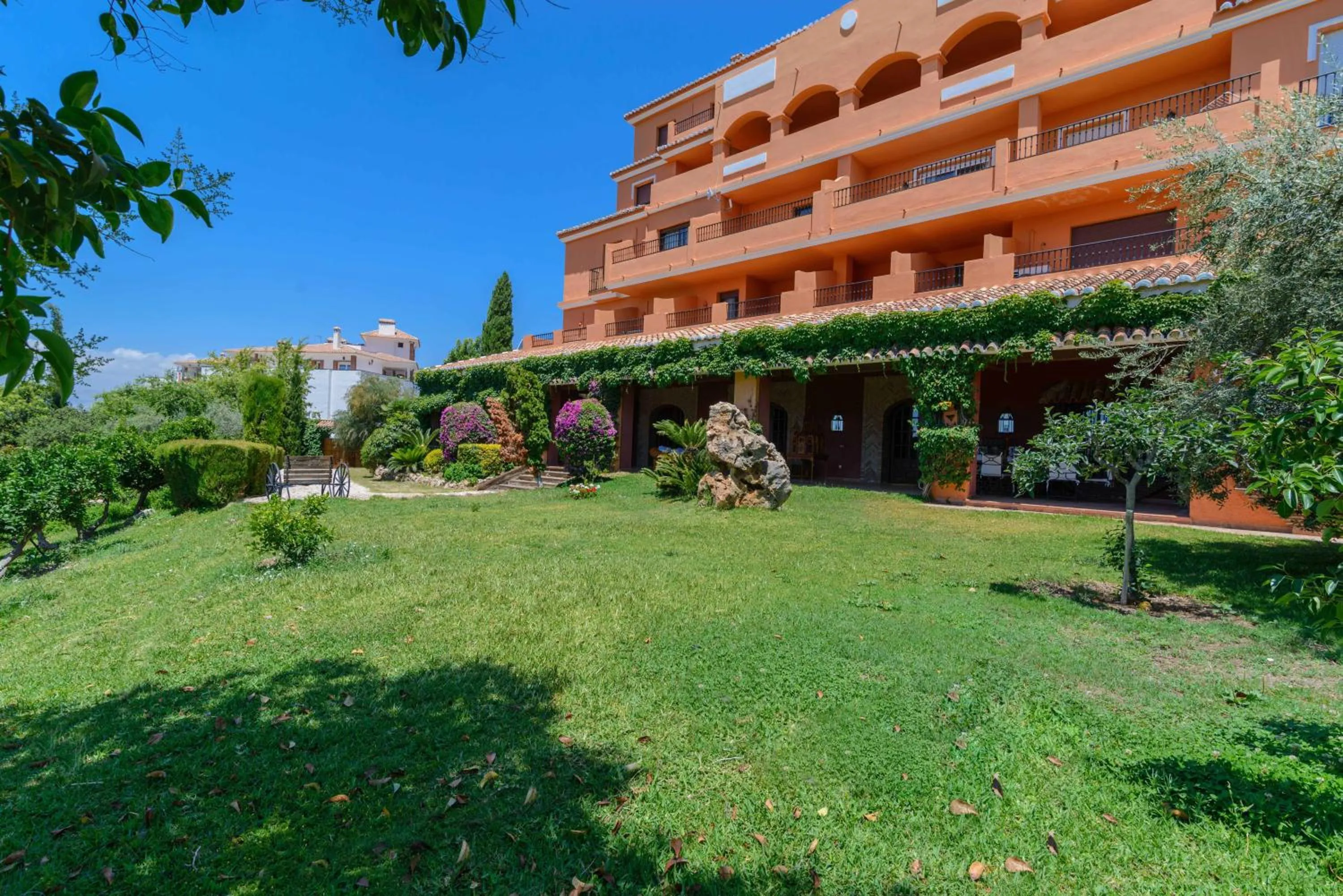 Garden in Hotel Rural Sierra Tejeda
