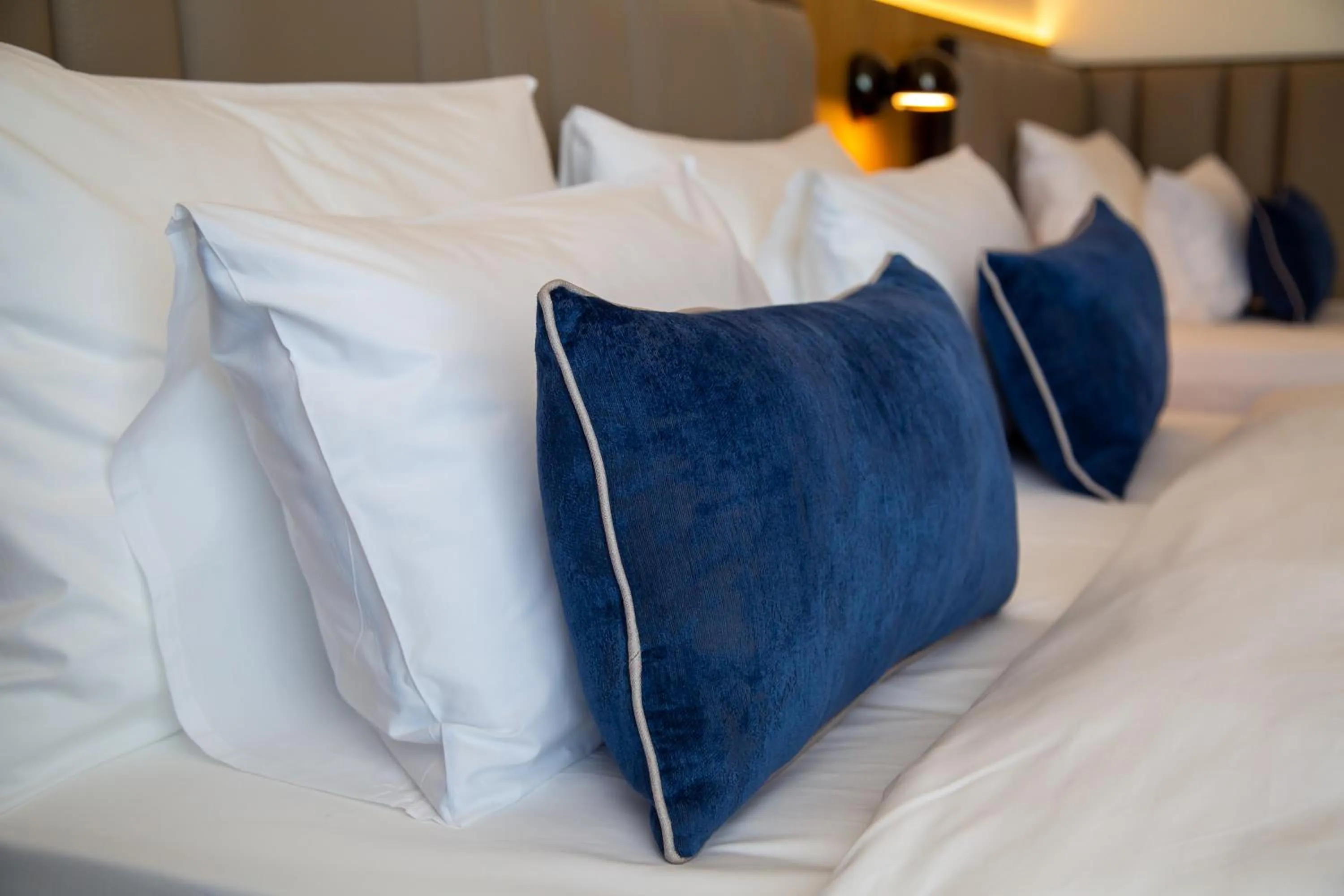 Bed in Abi's Hotel & SPA Vlore