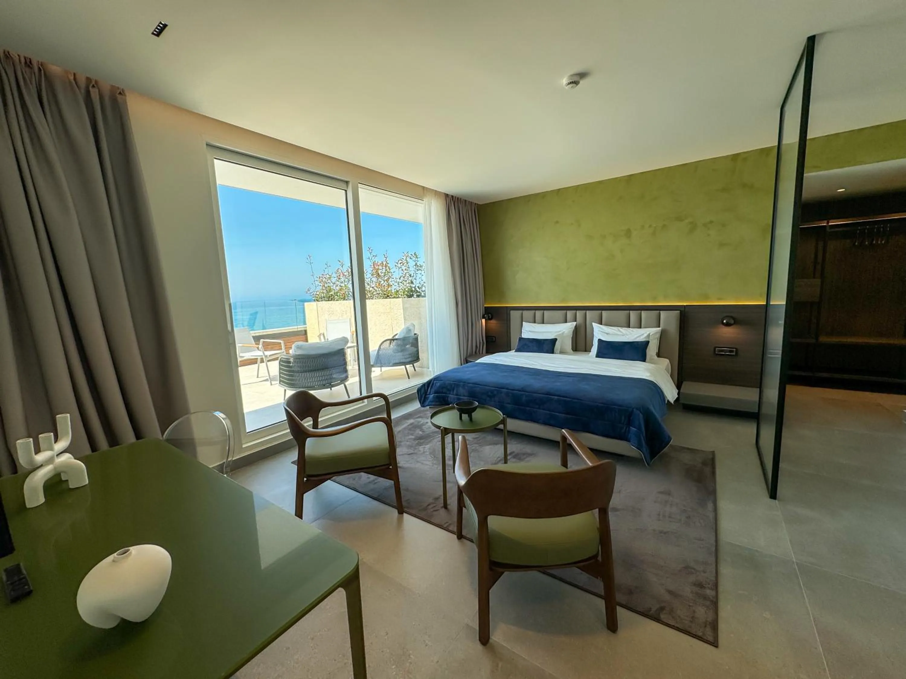 Photo of the whole room in Abi's Hotel & SPA Vlore