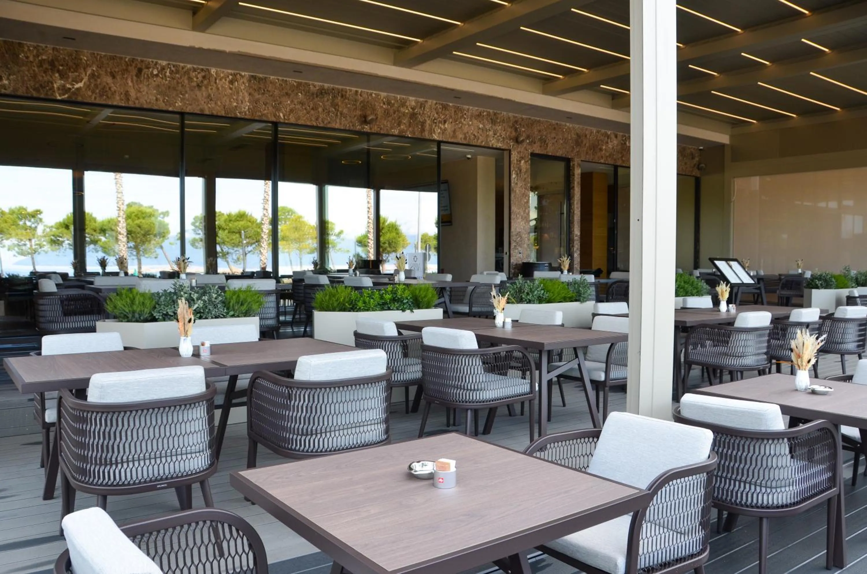 Lounge or bar in Abi's Hotel & SPA Vlore