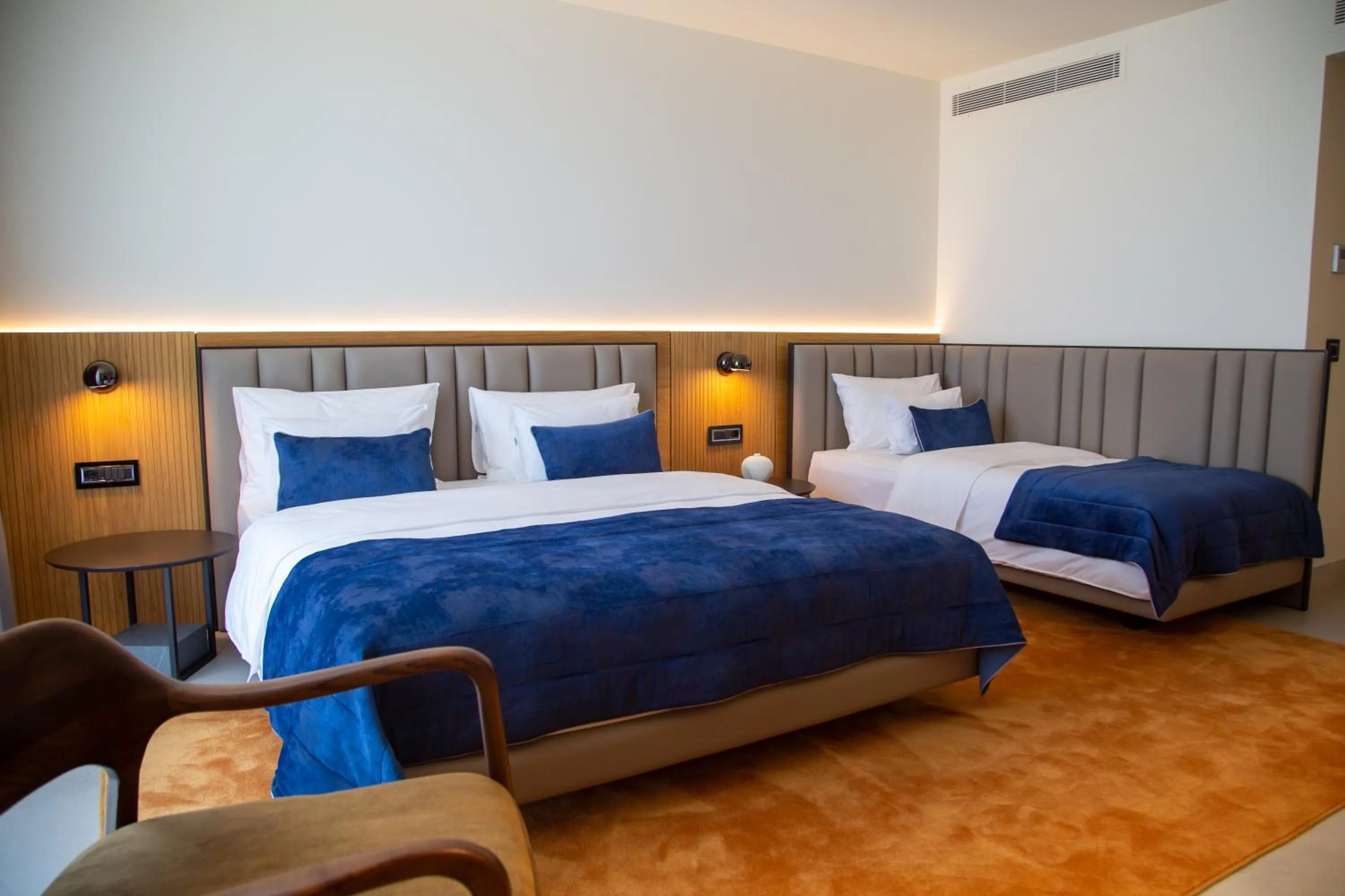 Bed in Abi's Hotel & SPA Vlore
