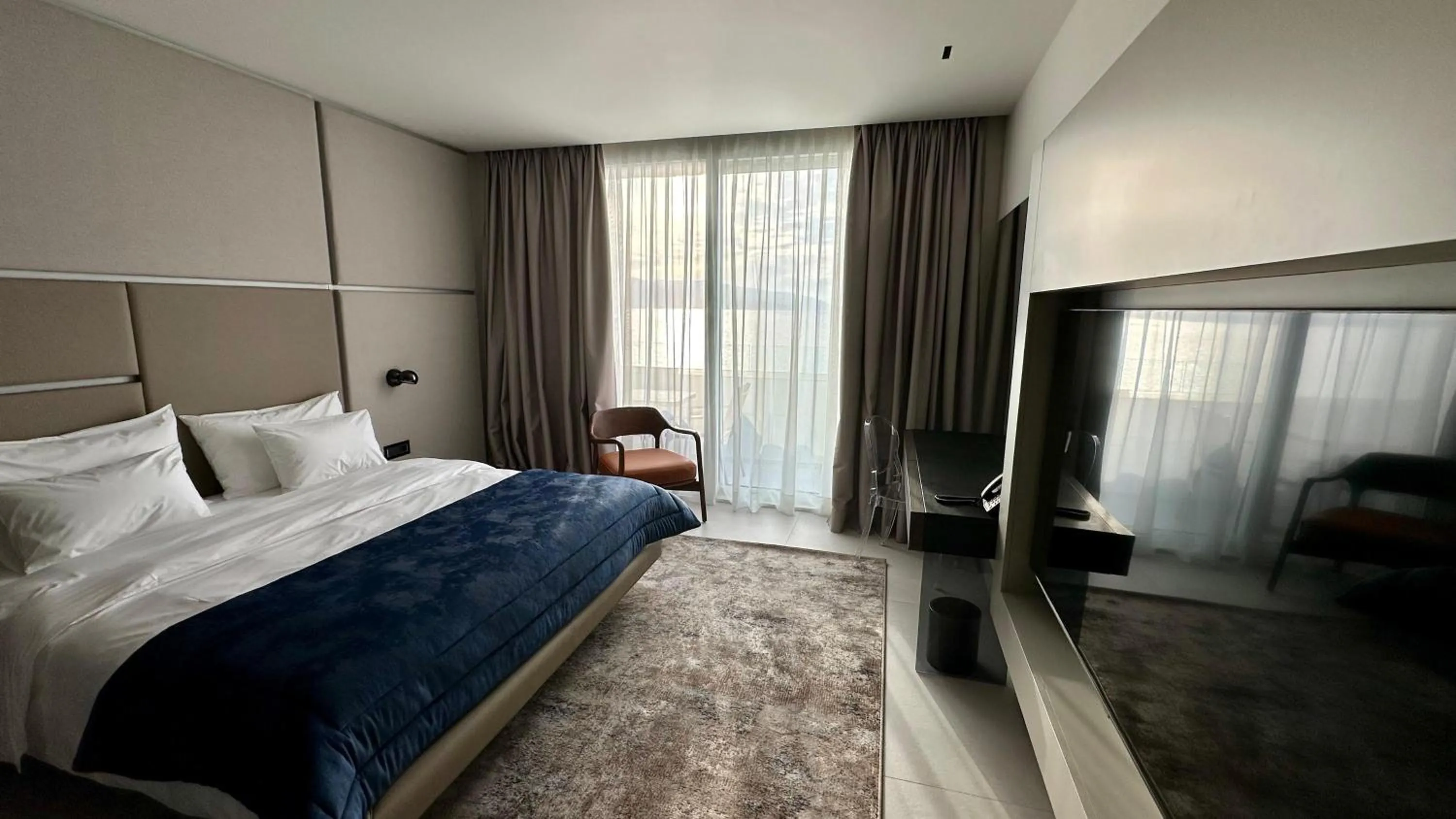 Bed in Abi's Hotel & SPA Vlore