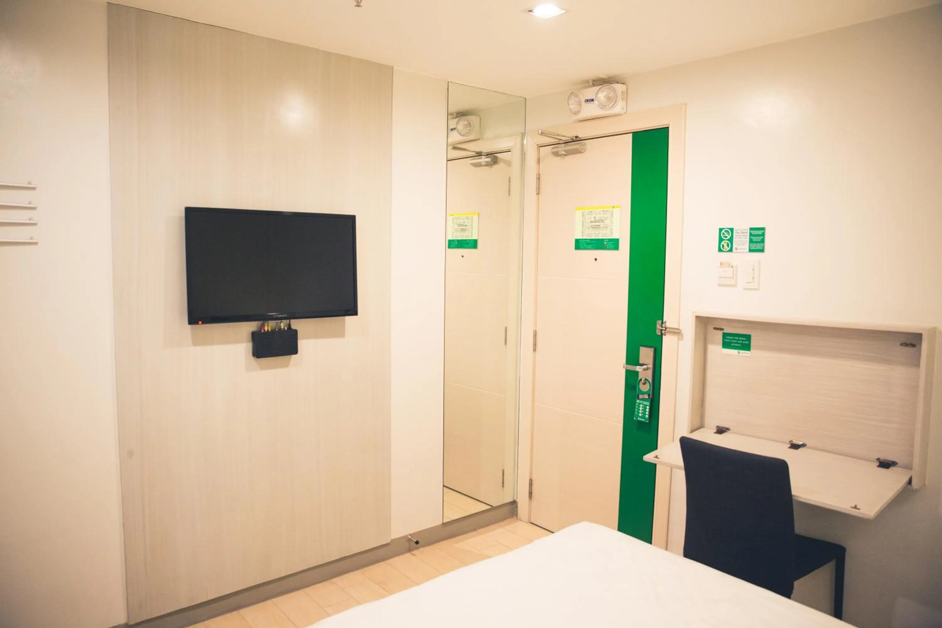 Bedroom in Go Hotels Ortigas Center