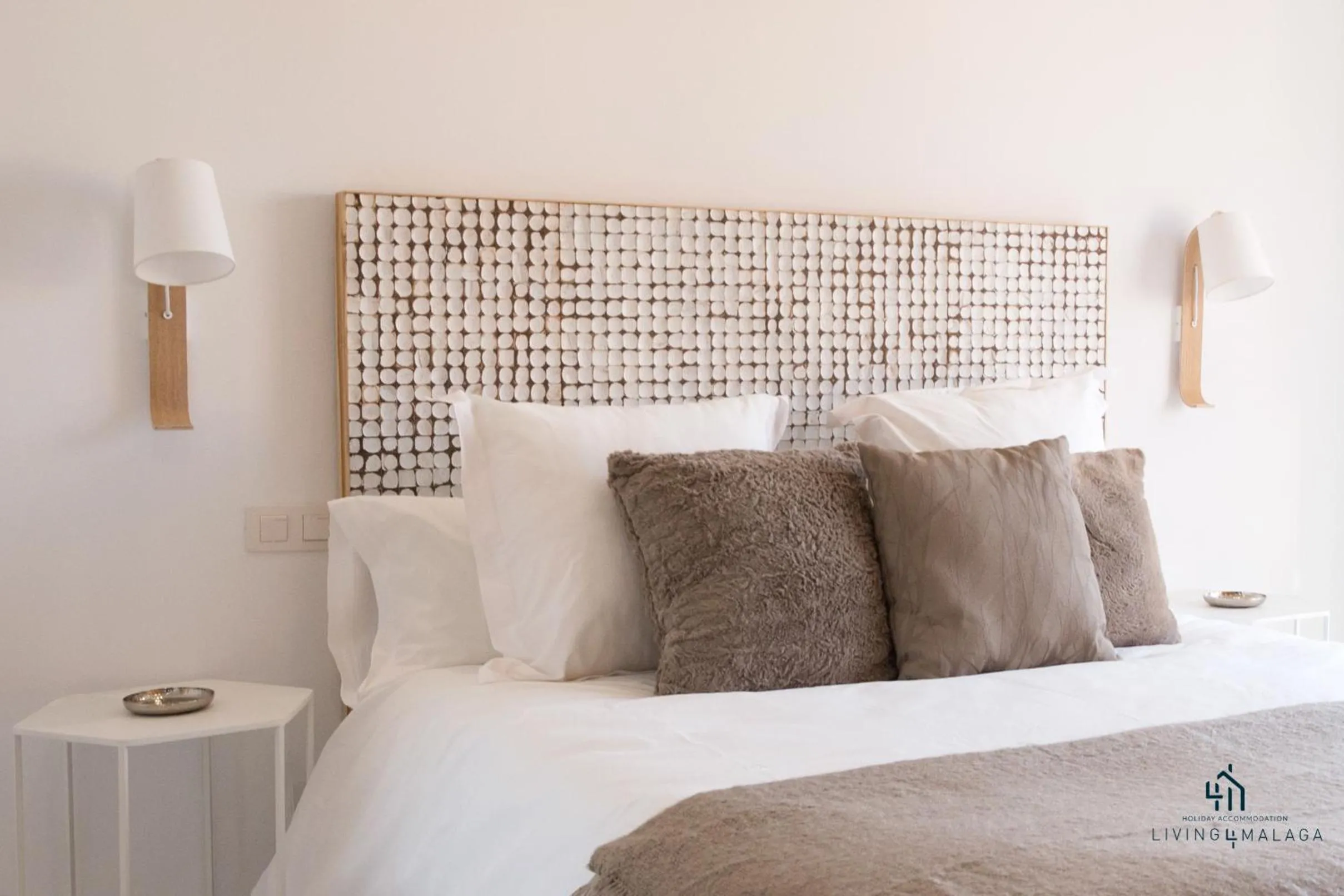 Bed in Living4malaga Blue Bay