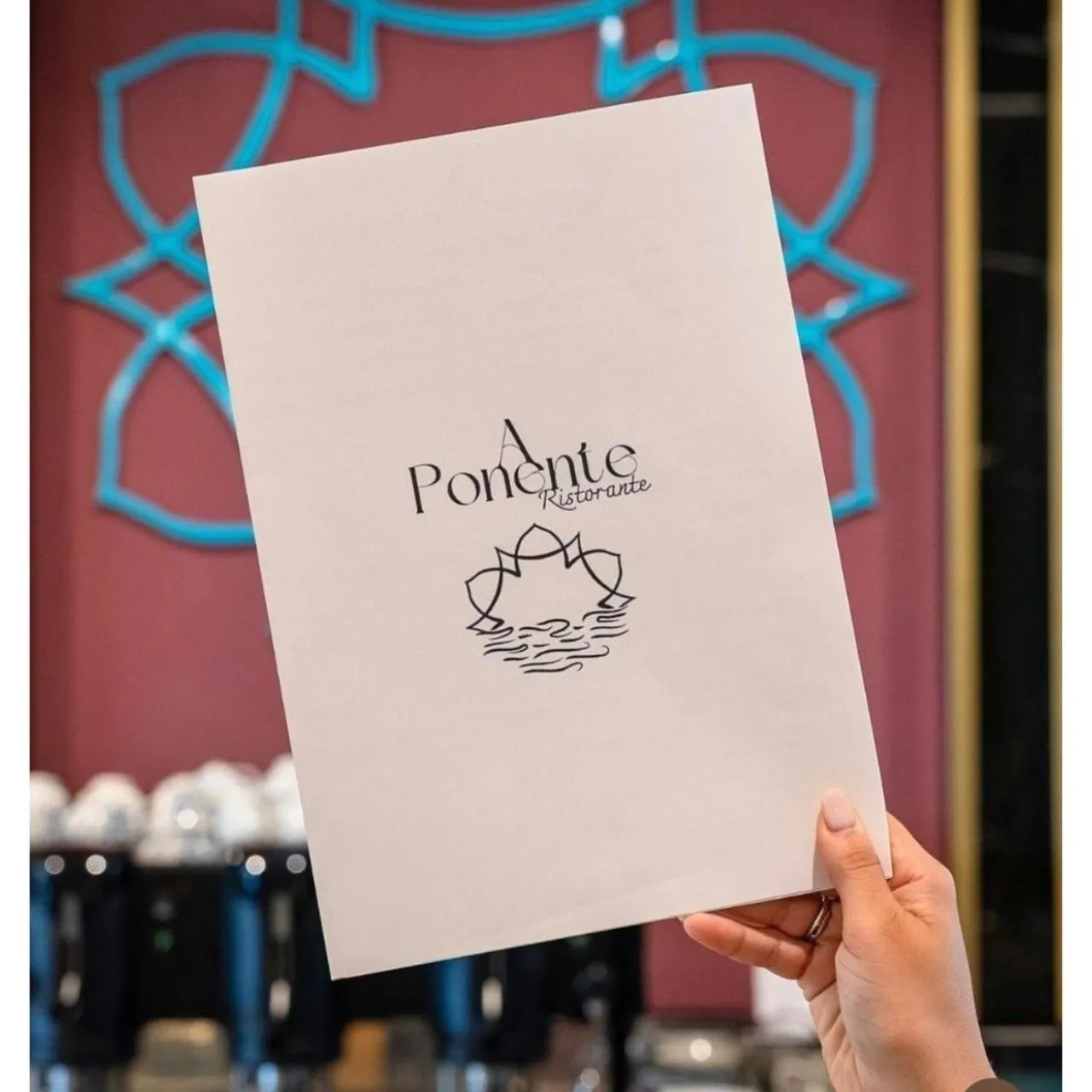 Restaurant/places to eat in Hotel Netum Mare