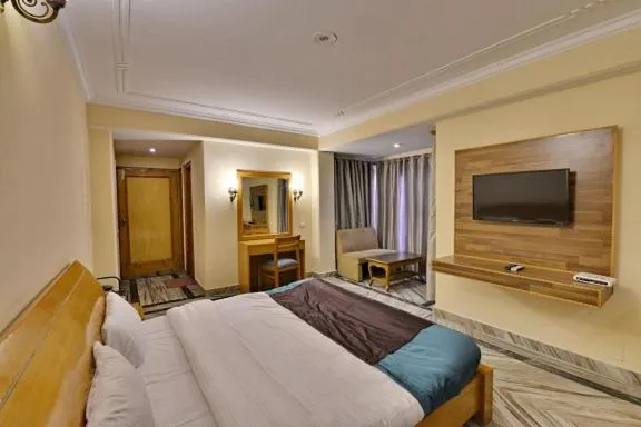 Photo of the whole room in The Woodstock Resort