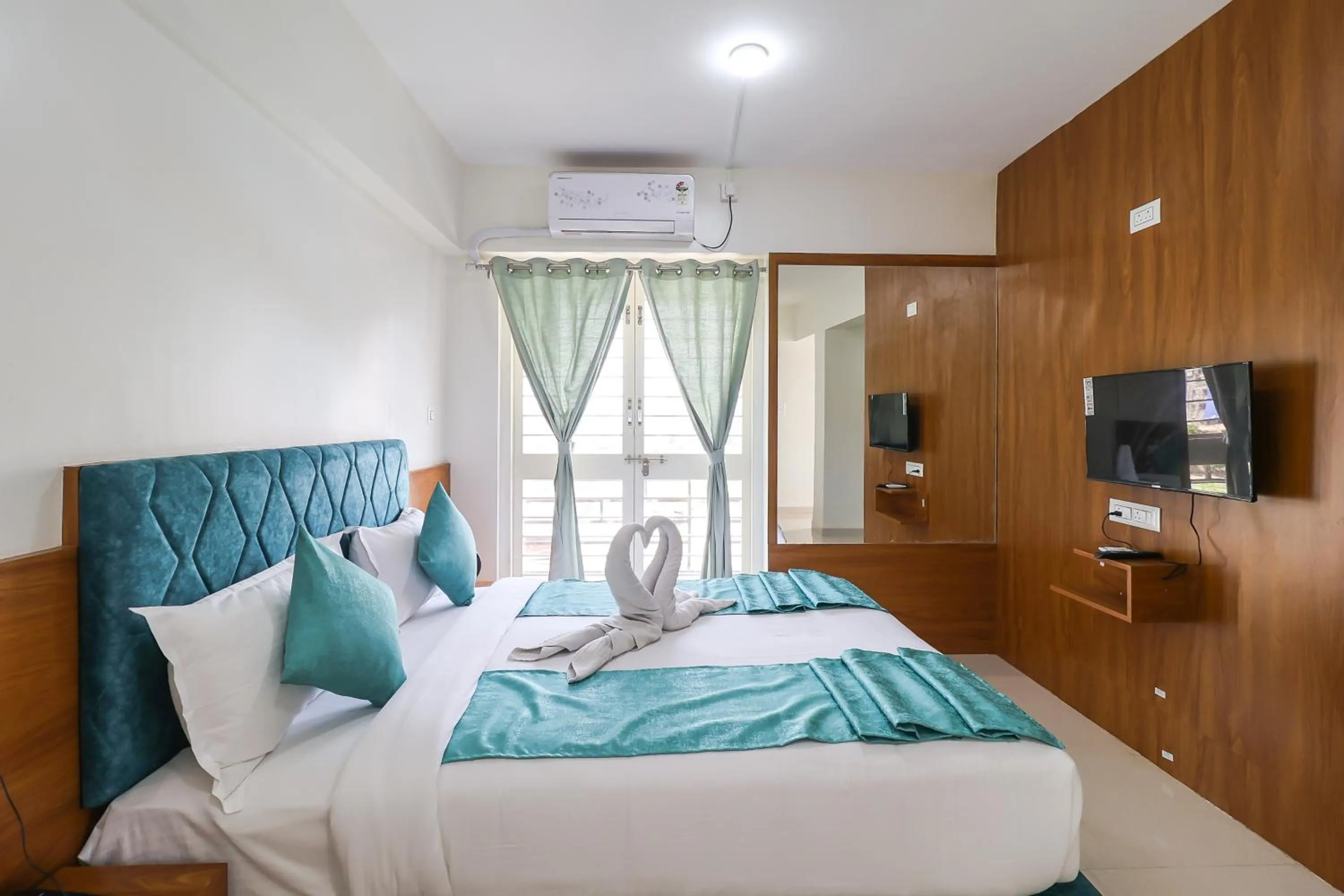 Bed in Hotel Tridents