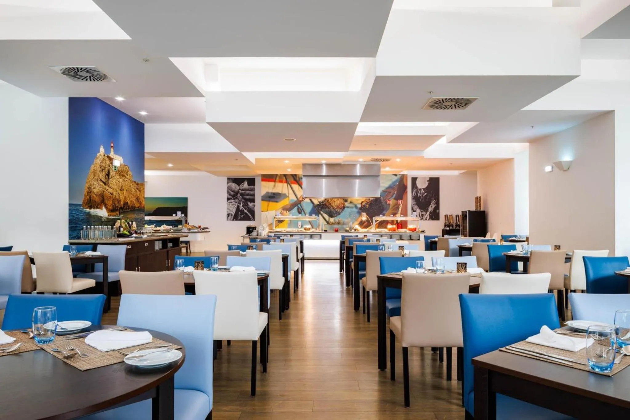 Restaurant/places to eat in Jupiter Lisboa Hotel - Rooftop & Spa