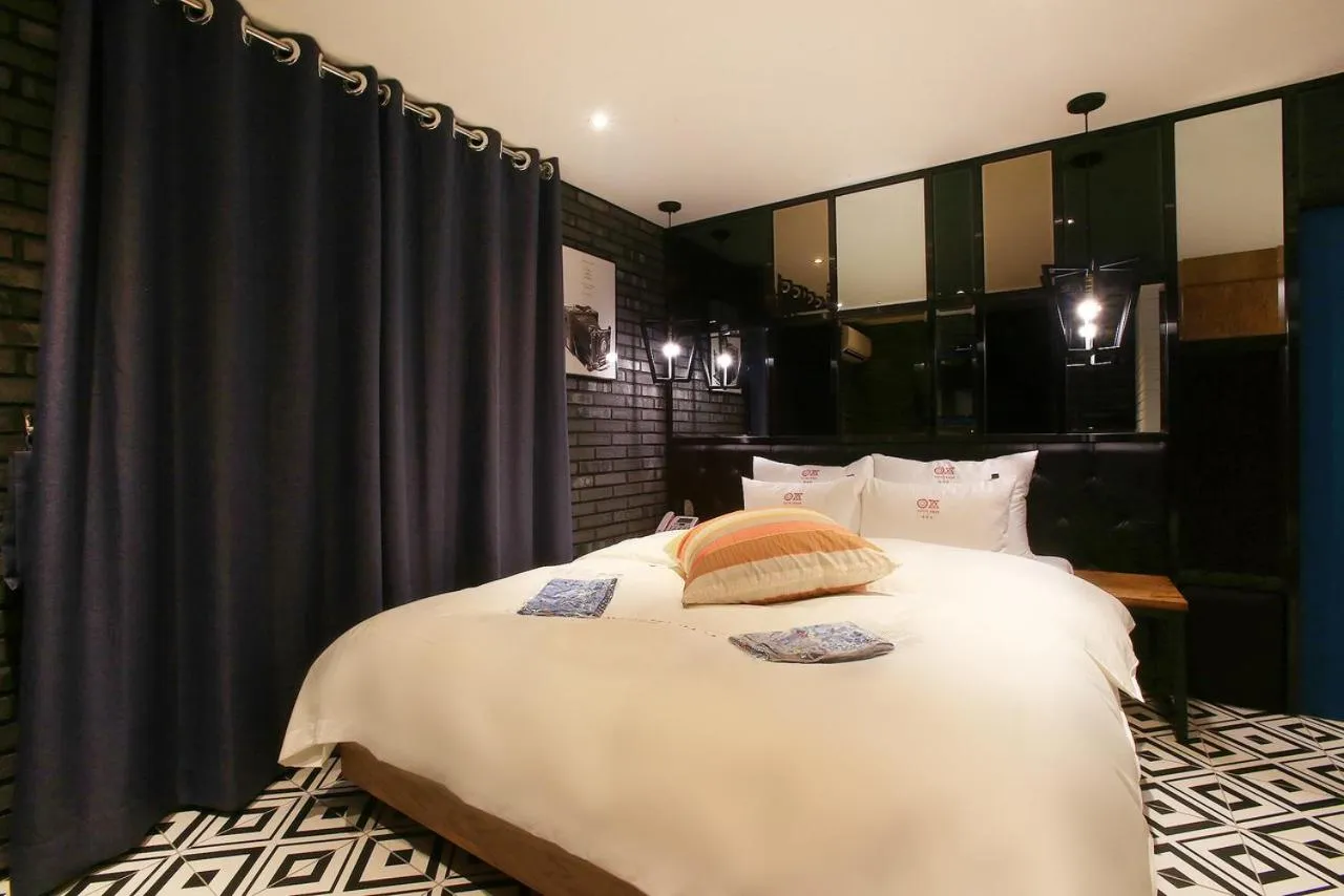 Bed in Hotel Yaja Jongno