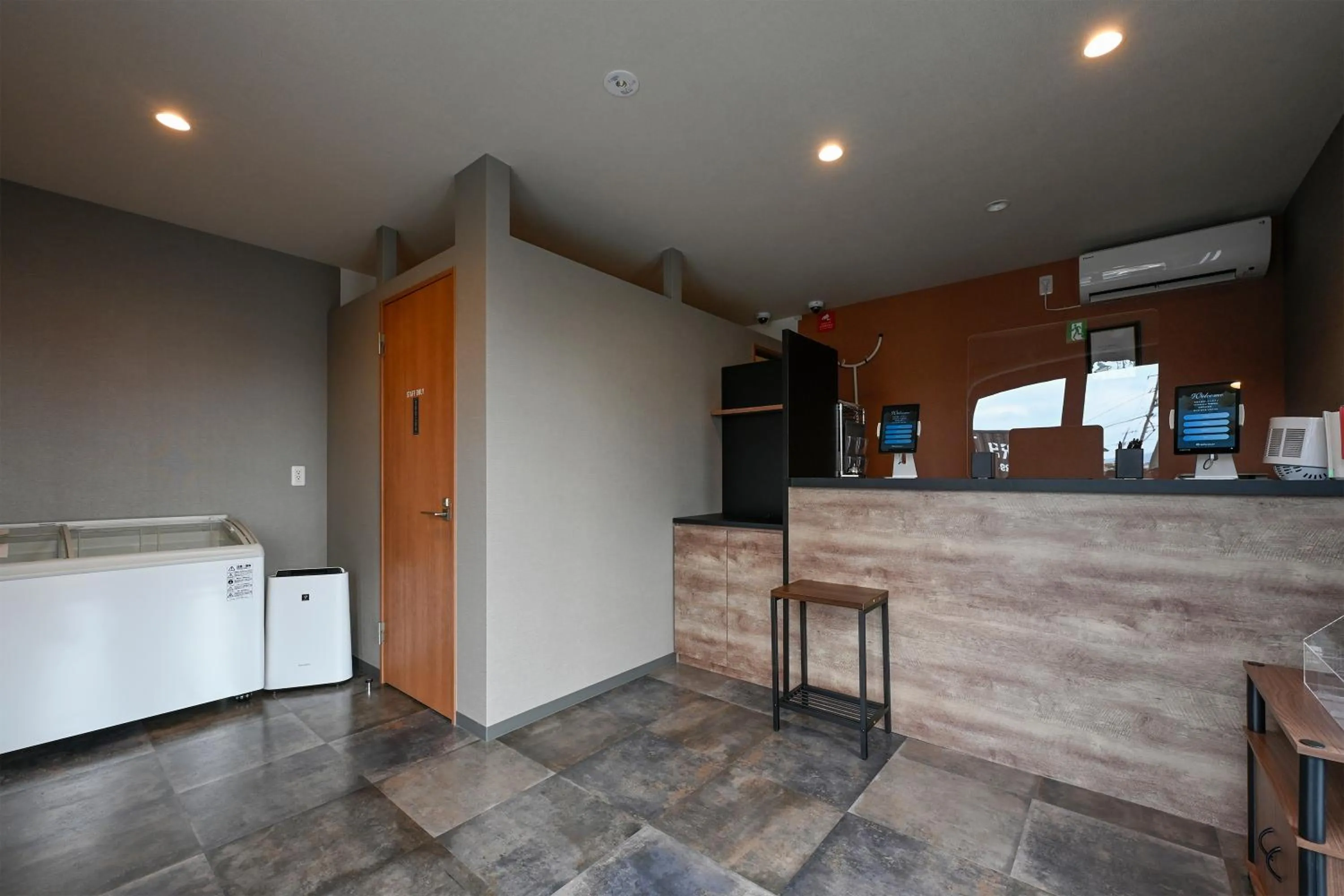 Lobby or reception in HOTEL R9 The Yard Kurashiki