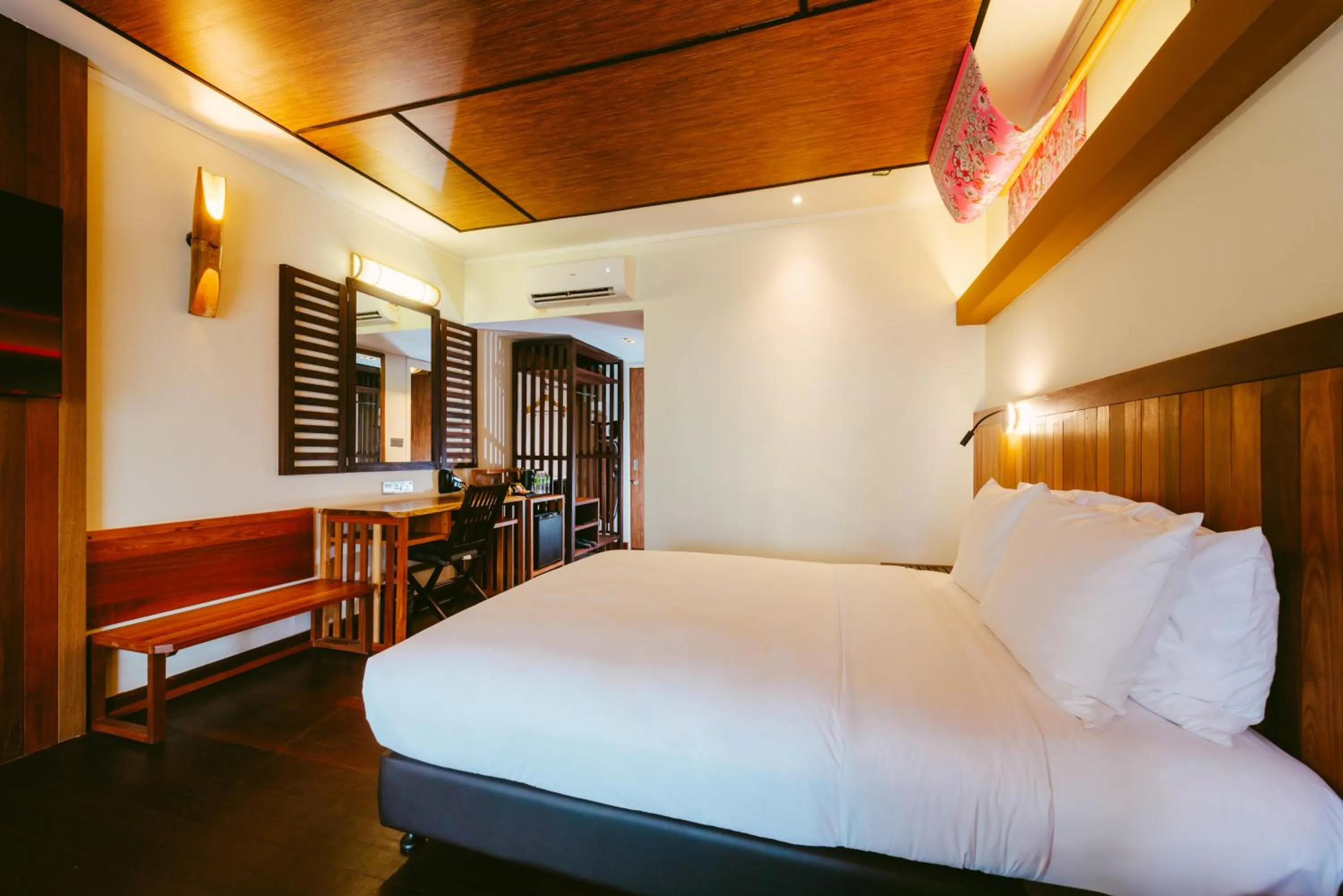 Bed in Borneo Beach & Mangrove Resort