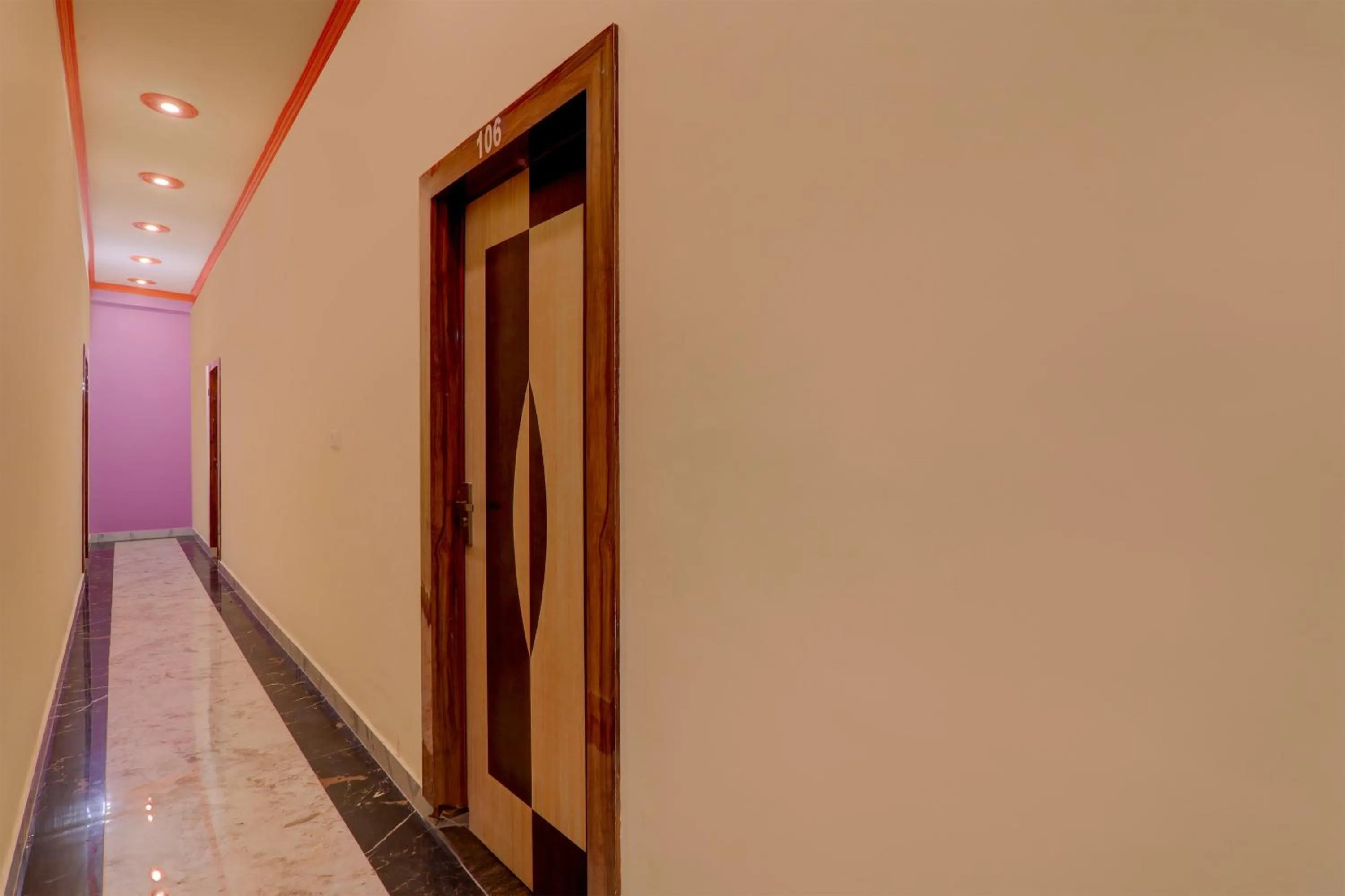 Lobby or reception in Hotel O Krishna guest house and restaurant