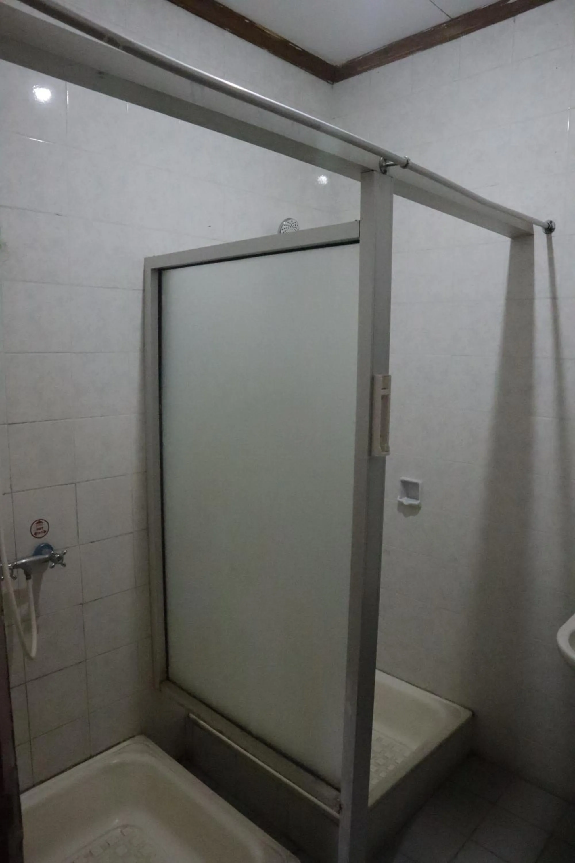 Bathroom in Hotel Bumi Kitri