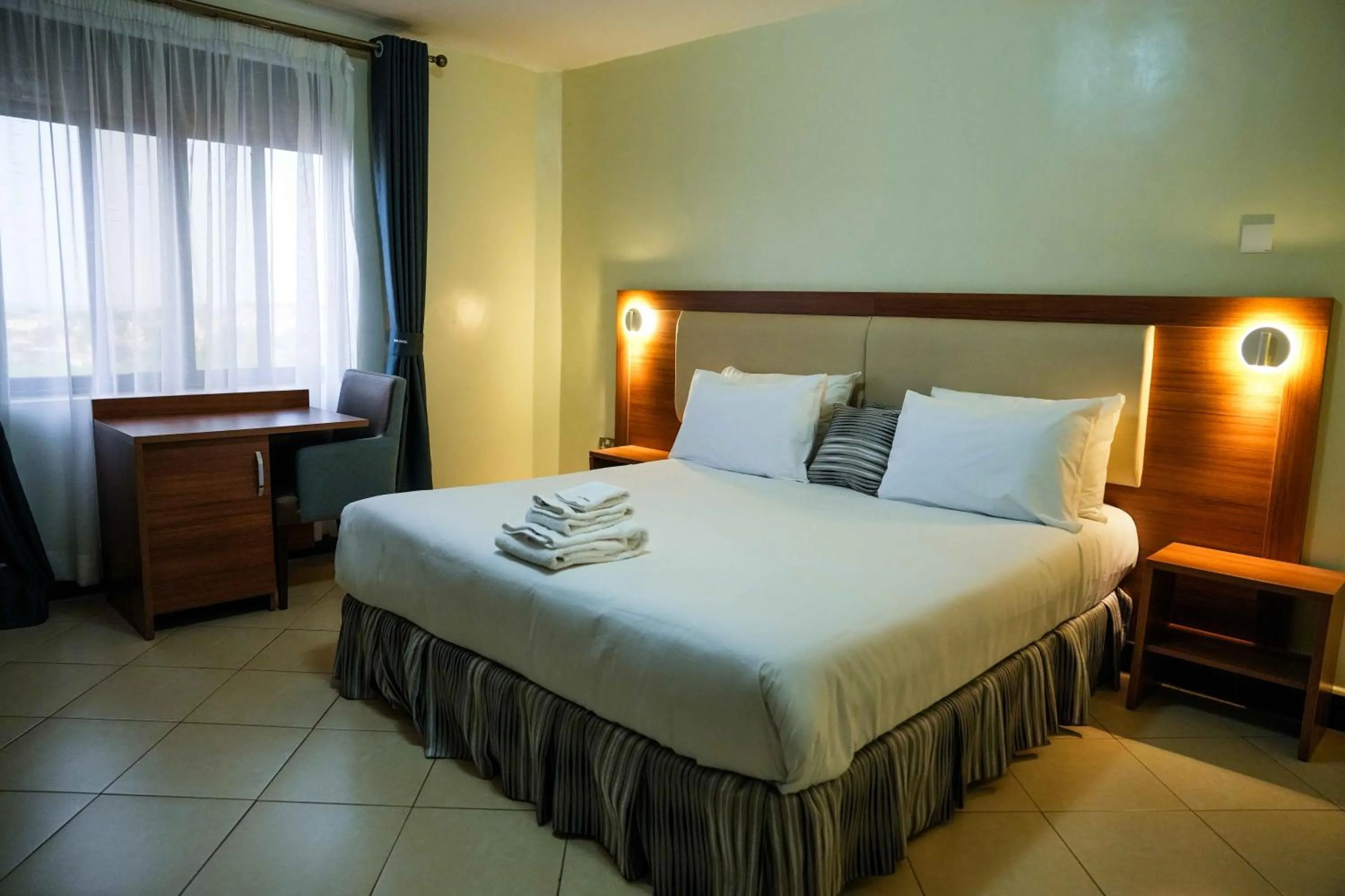 Bedroom, Bed in ENN Business Hotel