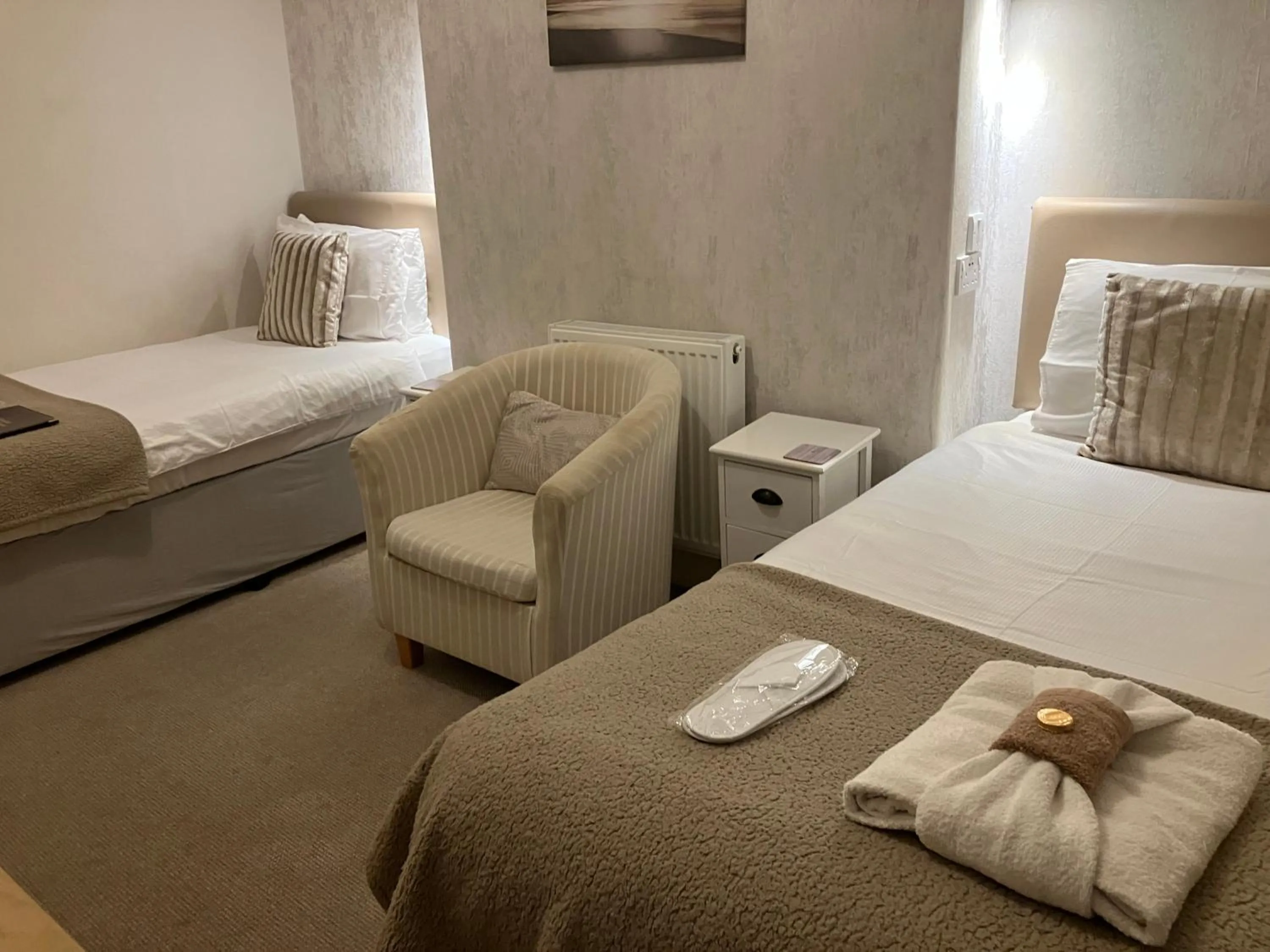 Bed in Cliveden Guest House