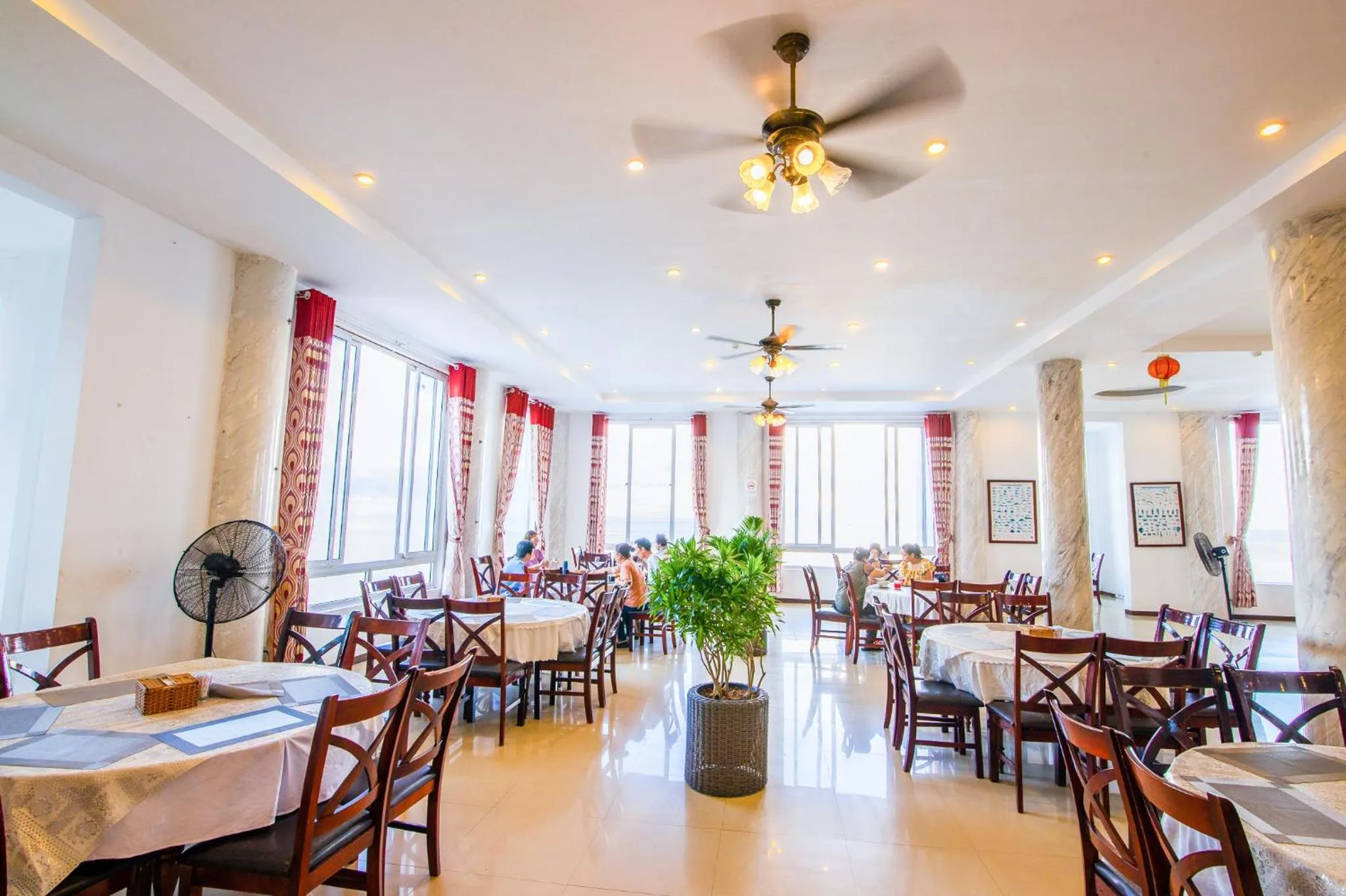 Restaurant/places to eat in Sun Viet Resort Phu Quoc