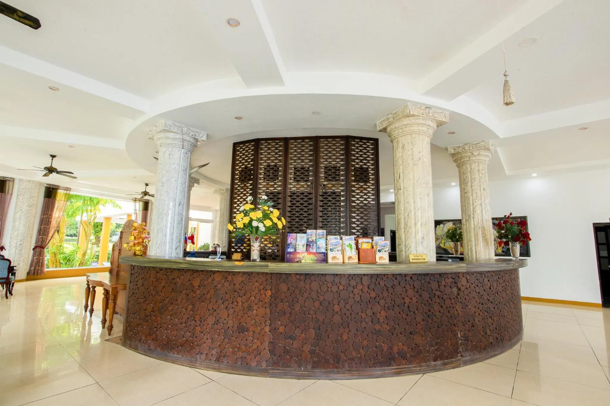 Lobby or reception in Sun Viet Resort Phu Quoc