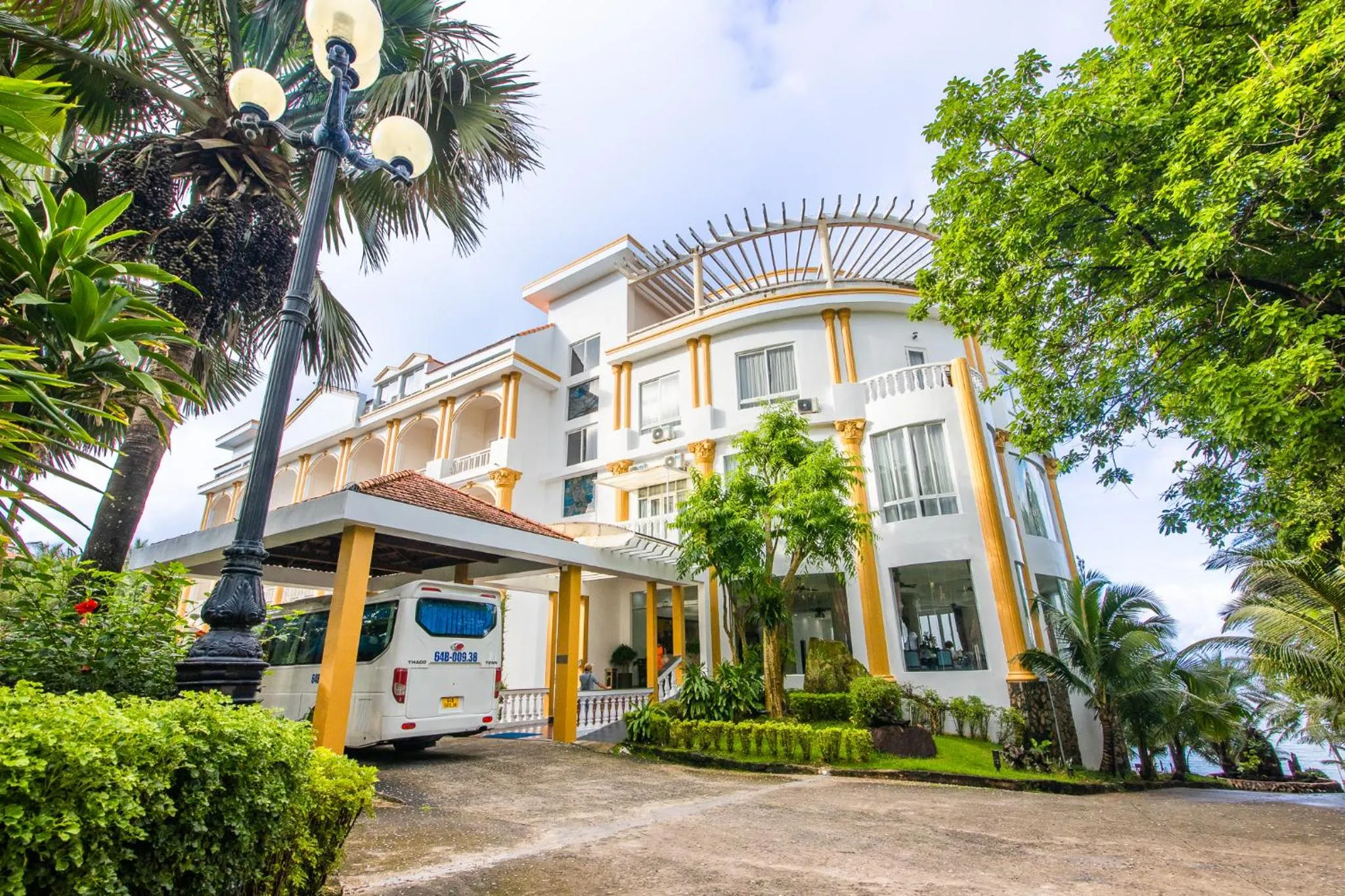 Facade/entrance in Sun Viet Resort Phu Quoc