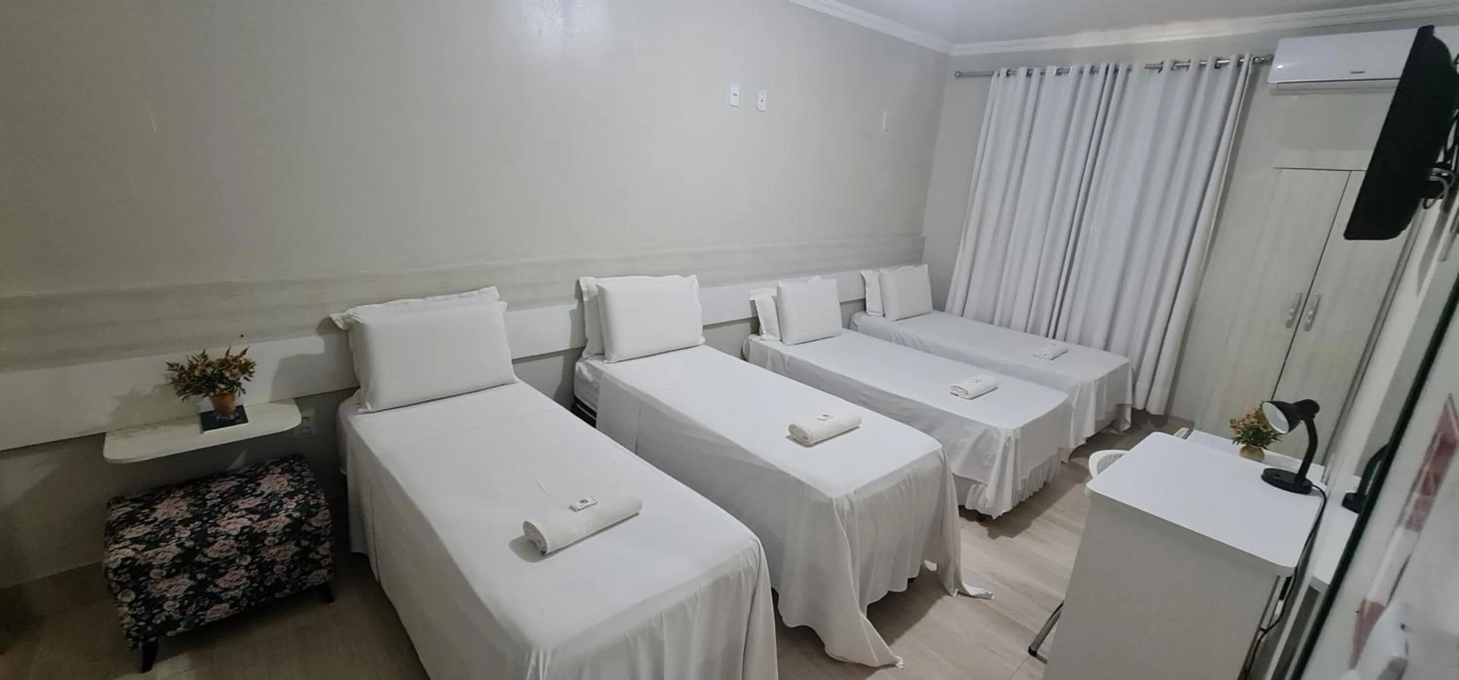 Bed in Faixa Hotel