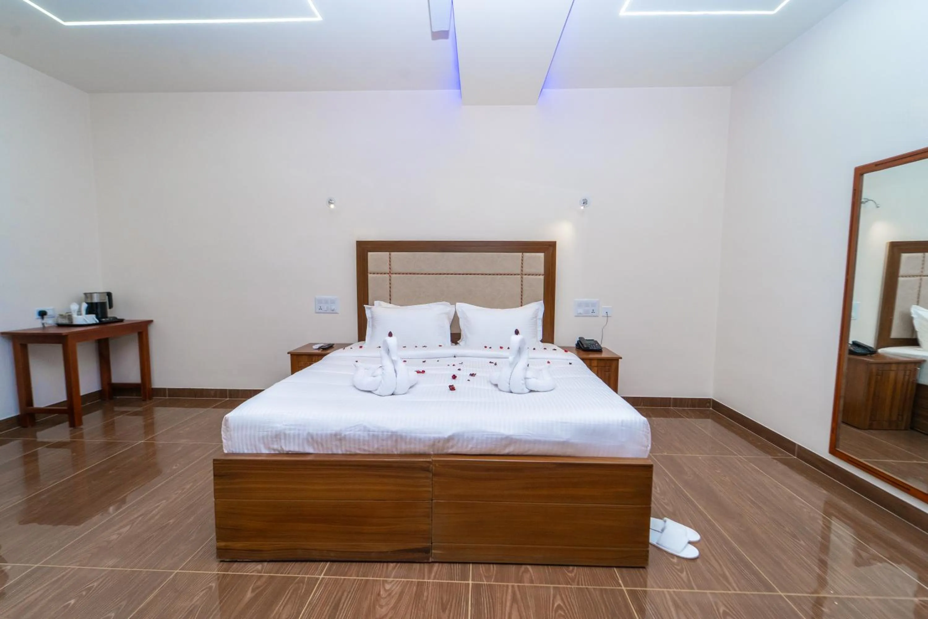 Bed in Skylar Seaview Beach Resort & Ayurveda Varkala