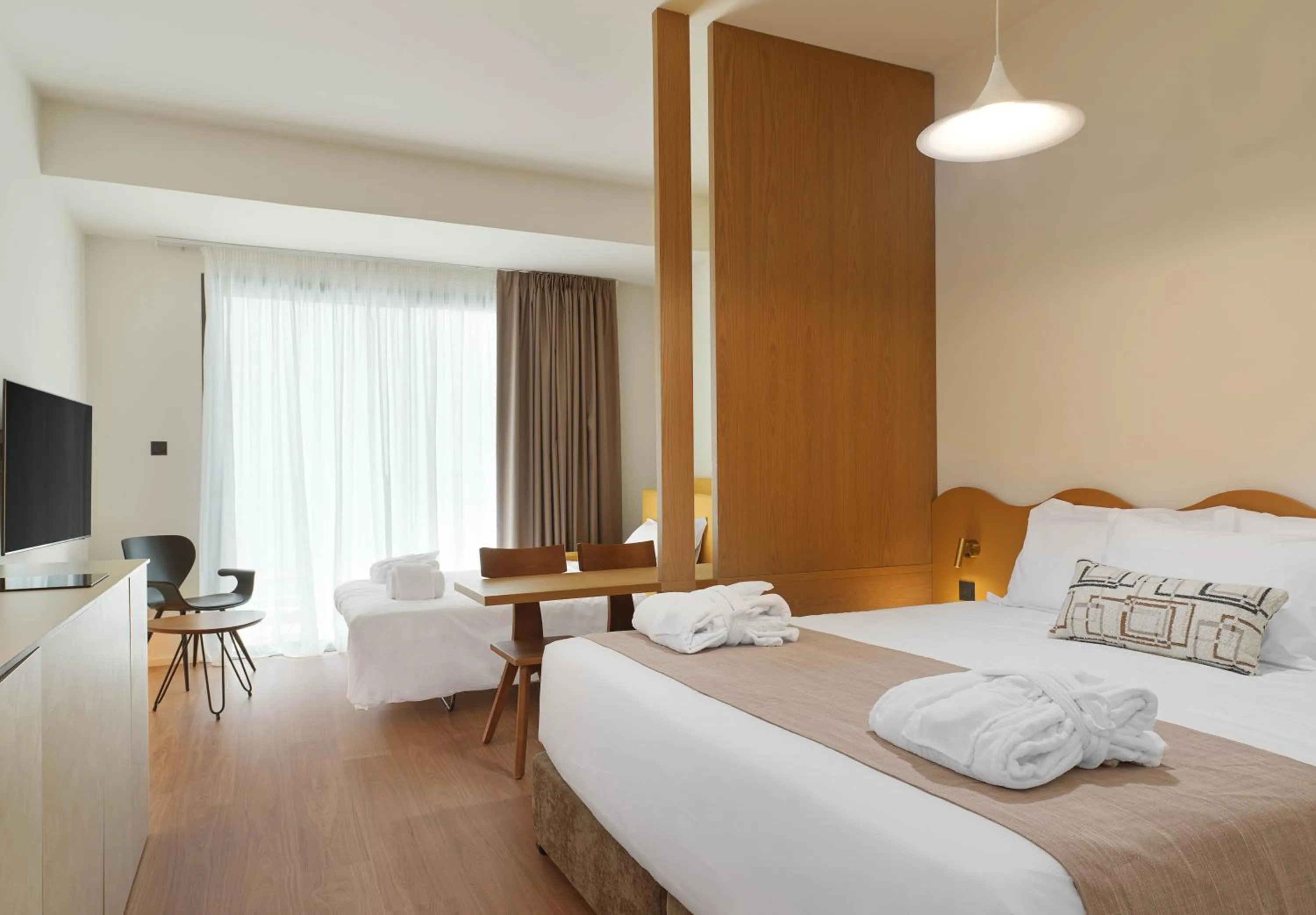 Bed in Alinea Market Agora Square