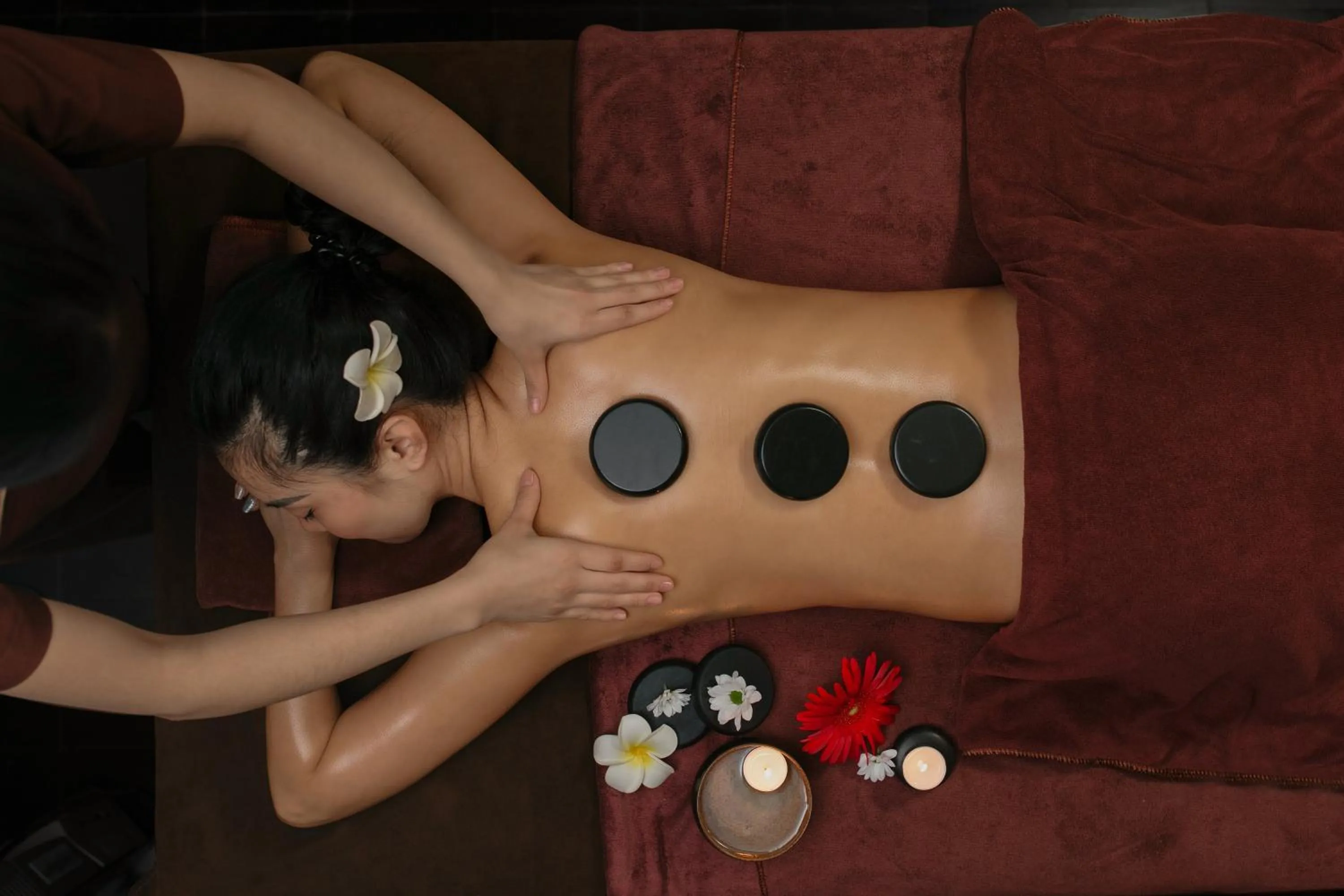 Spa and wellness centre/facilities in Brilliant Nature Suites & Spa