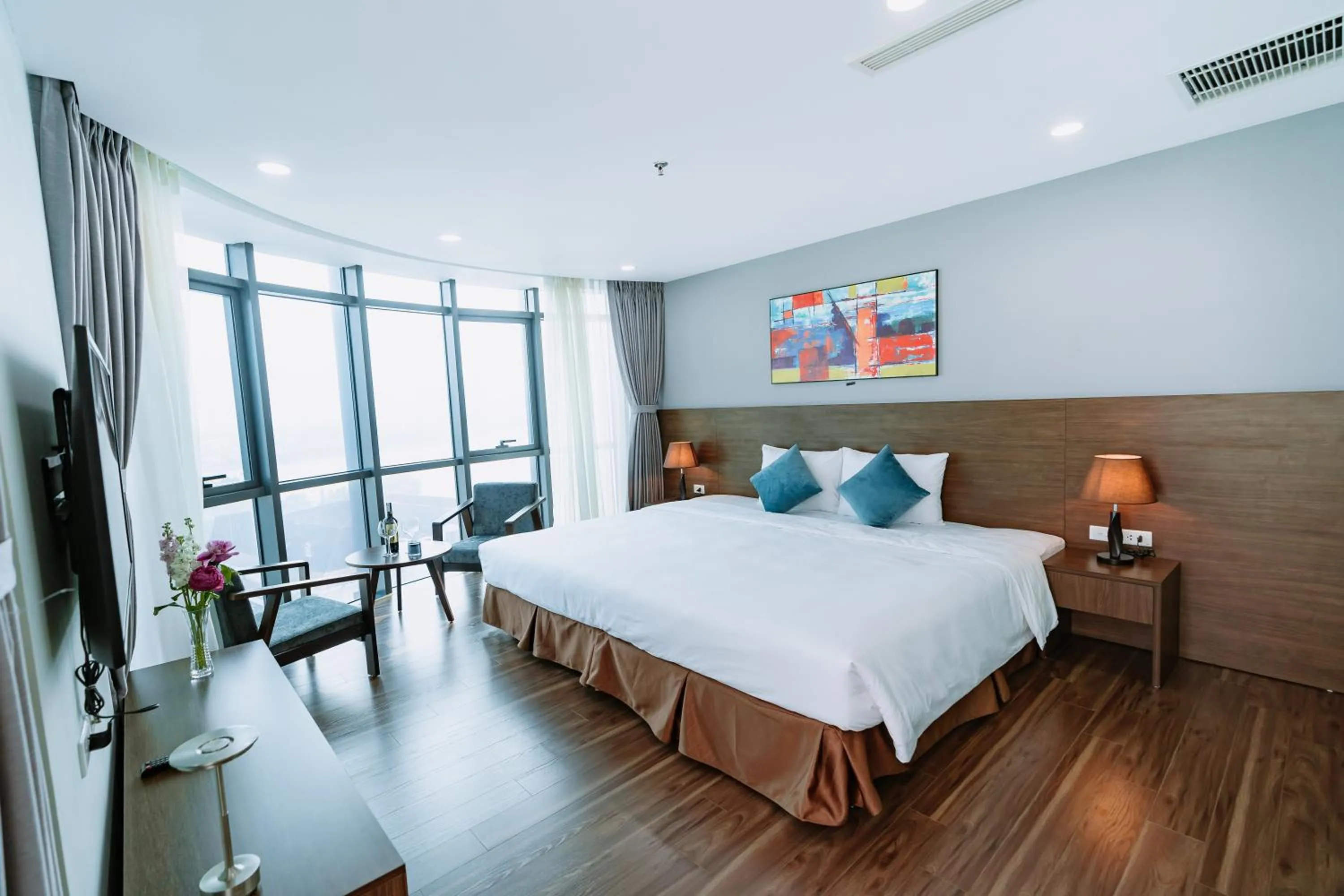 Bedroom, Bed in Legend Westlake Hotel