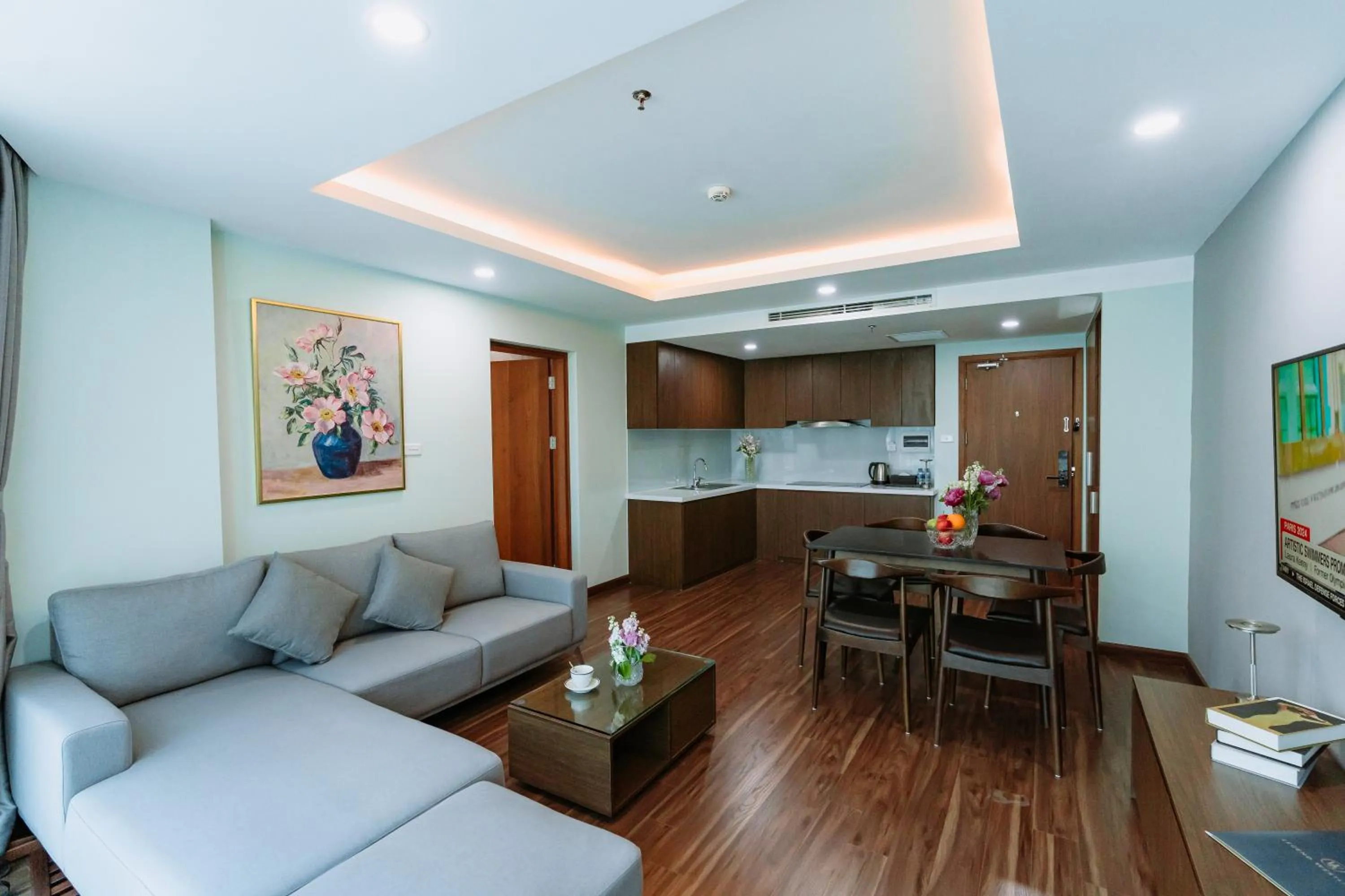 Bed in Legend Westlake Hotel