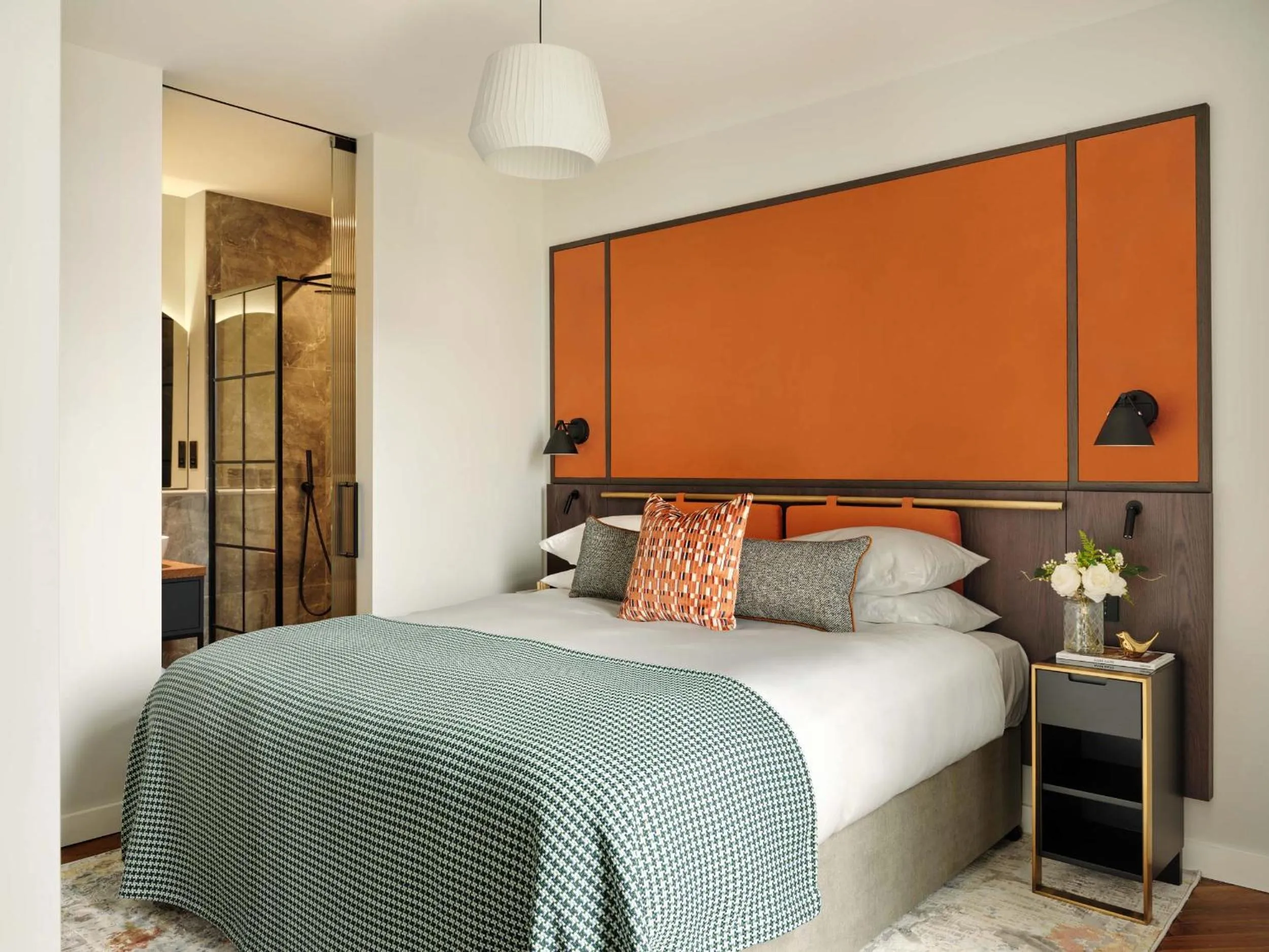 Bed in Escapade Silverstone