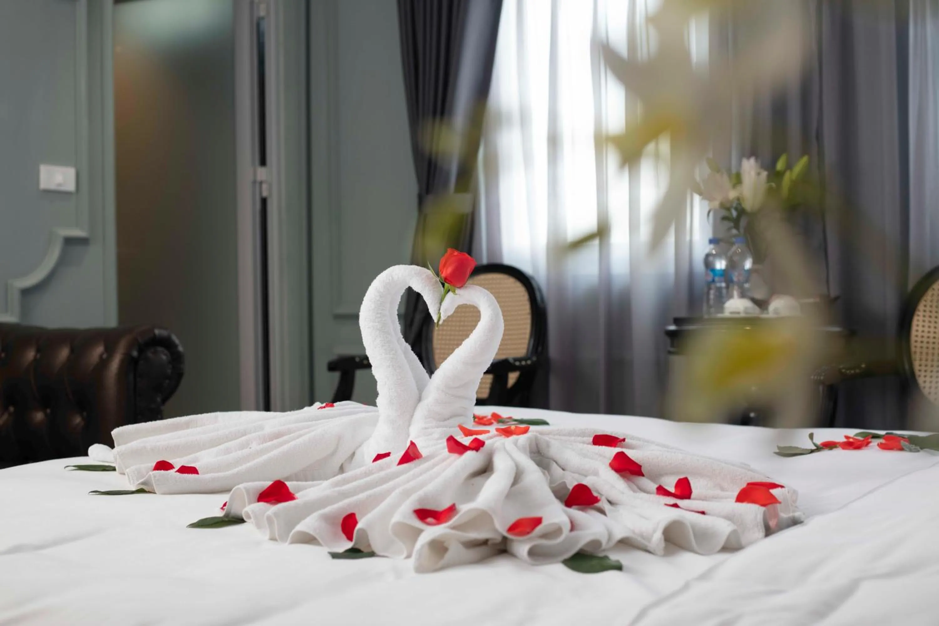 Bed in Madelise Amica Hotel and Travel