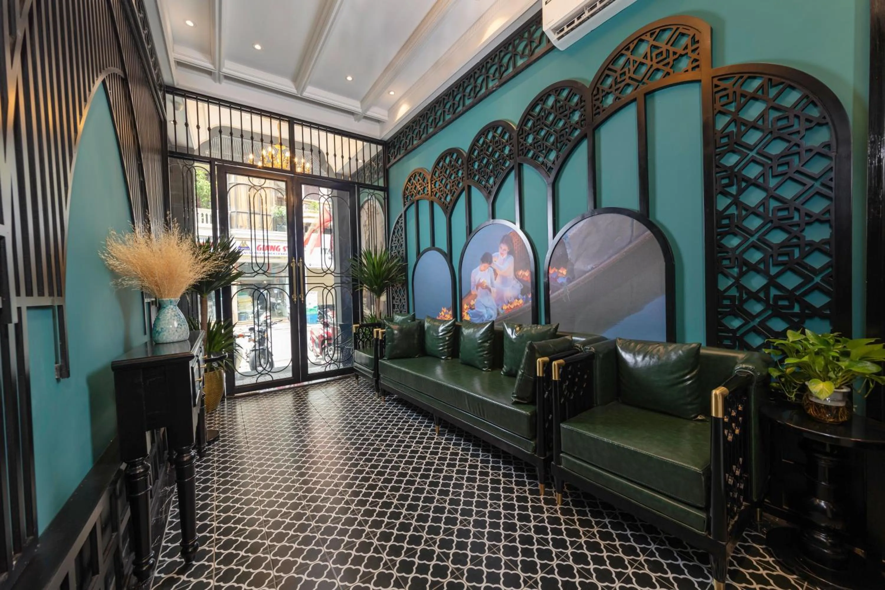 Lobby or reception in Madelise Amica Hotel and Travel