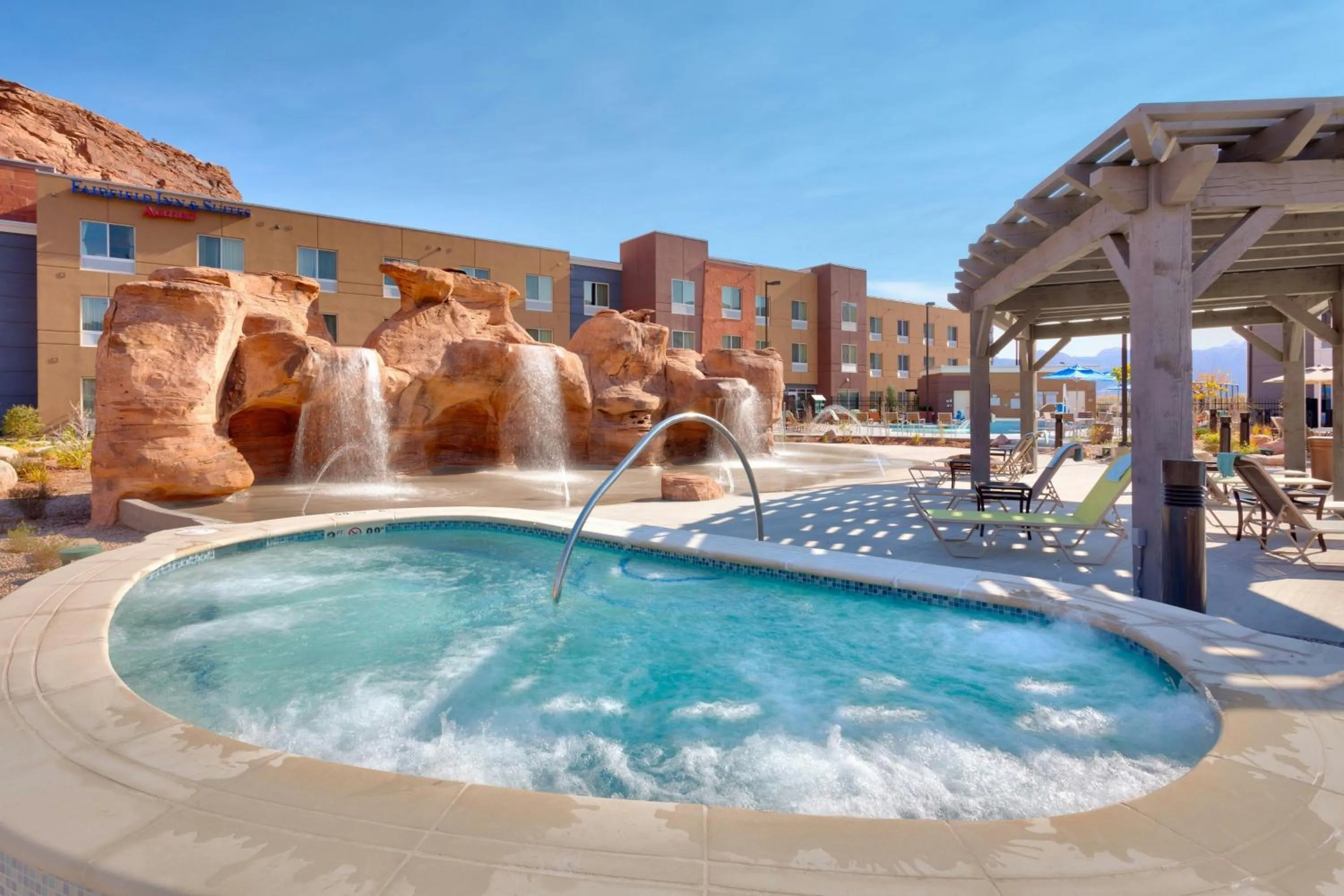 Swimming pool in Fairfield Inn & Suites by Marriott Moab