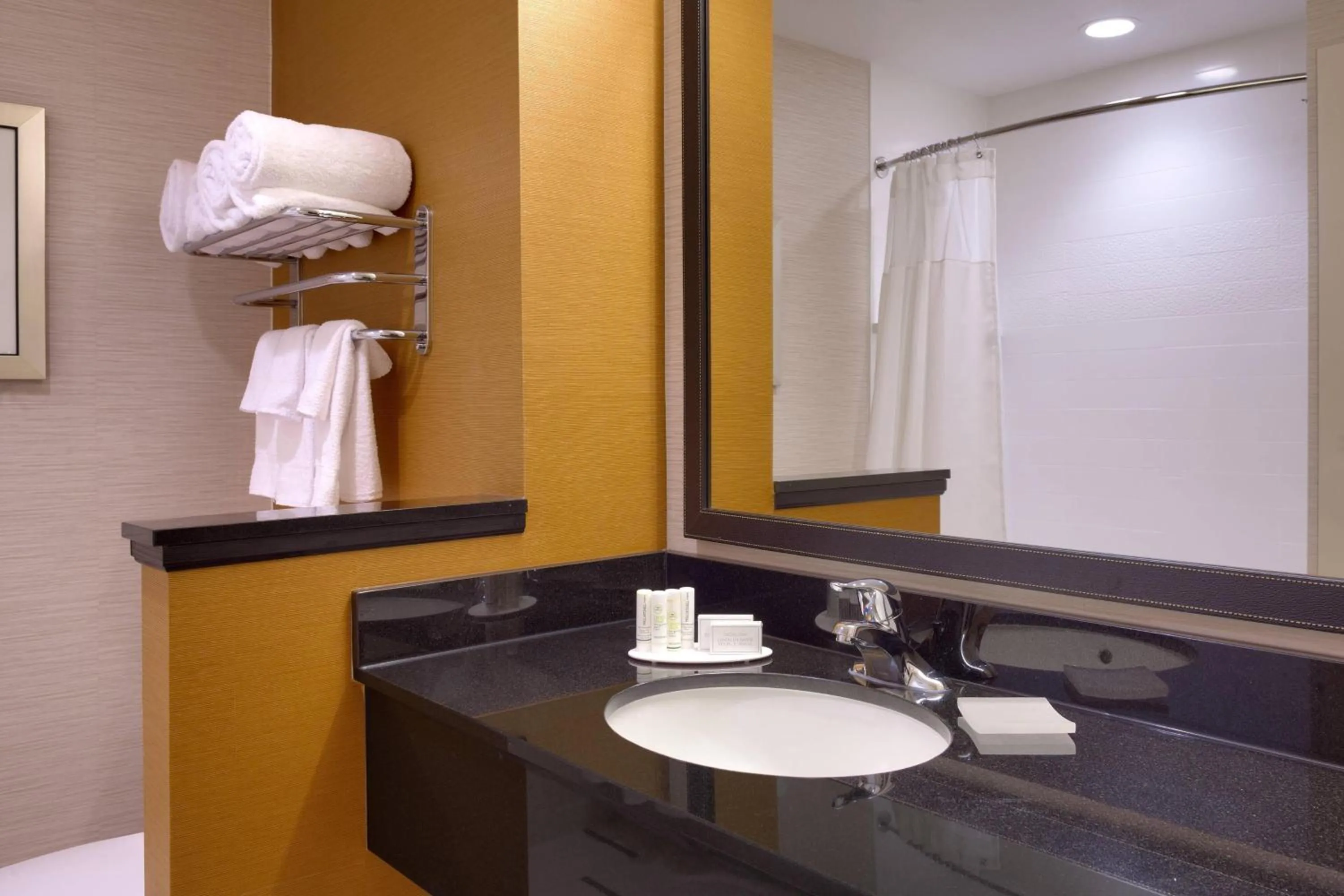 Bathroom in Fairfield Inn & Suites by Marriott Moab