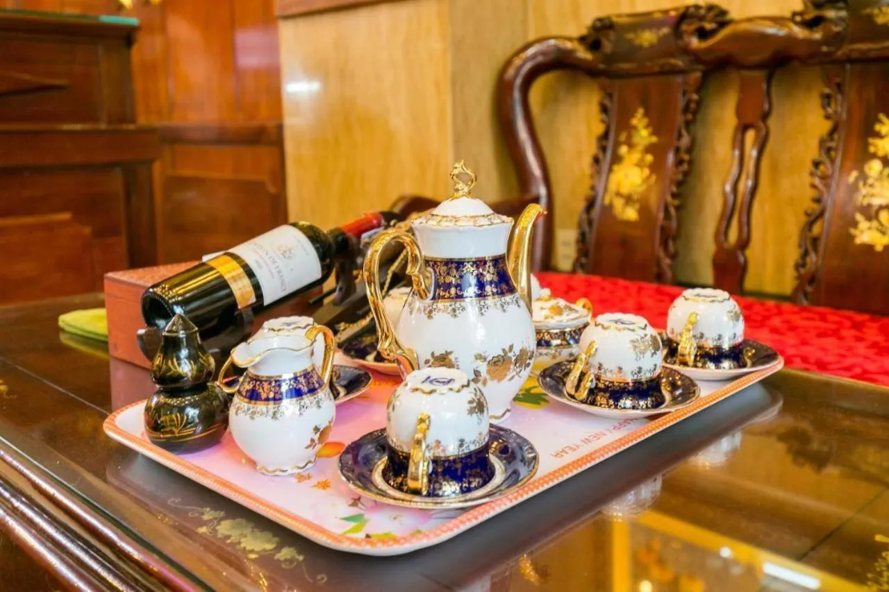 Tan Dat Hoa Hotel & Massage