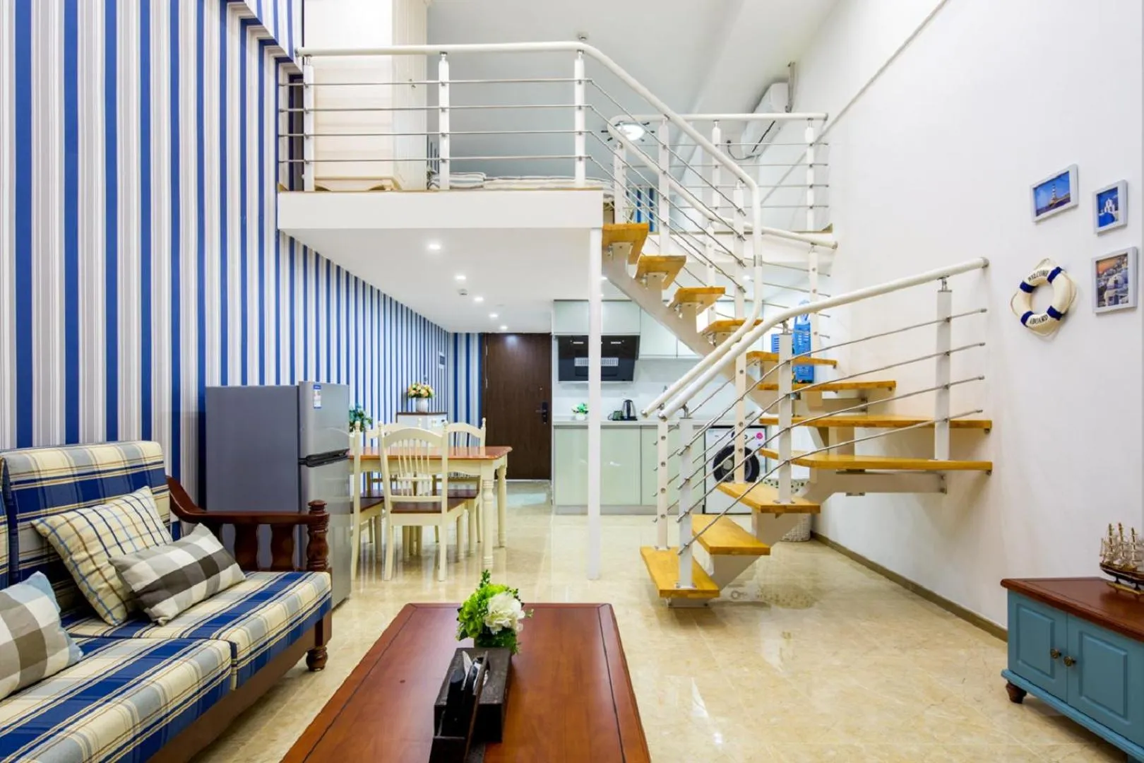 TV and multimedia in Serveyou International Apartment - Free Airport Pickup Service & Free Canton Fair Shuttle Bus