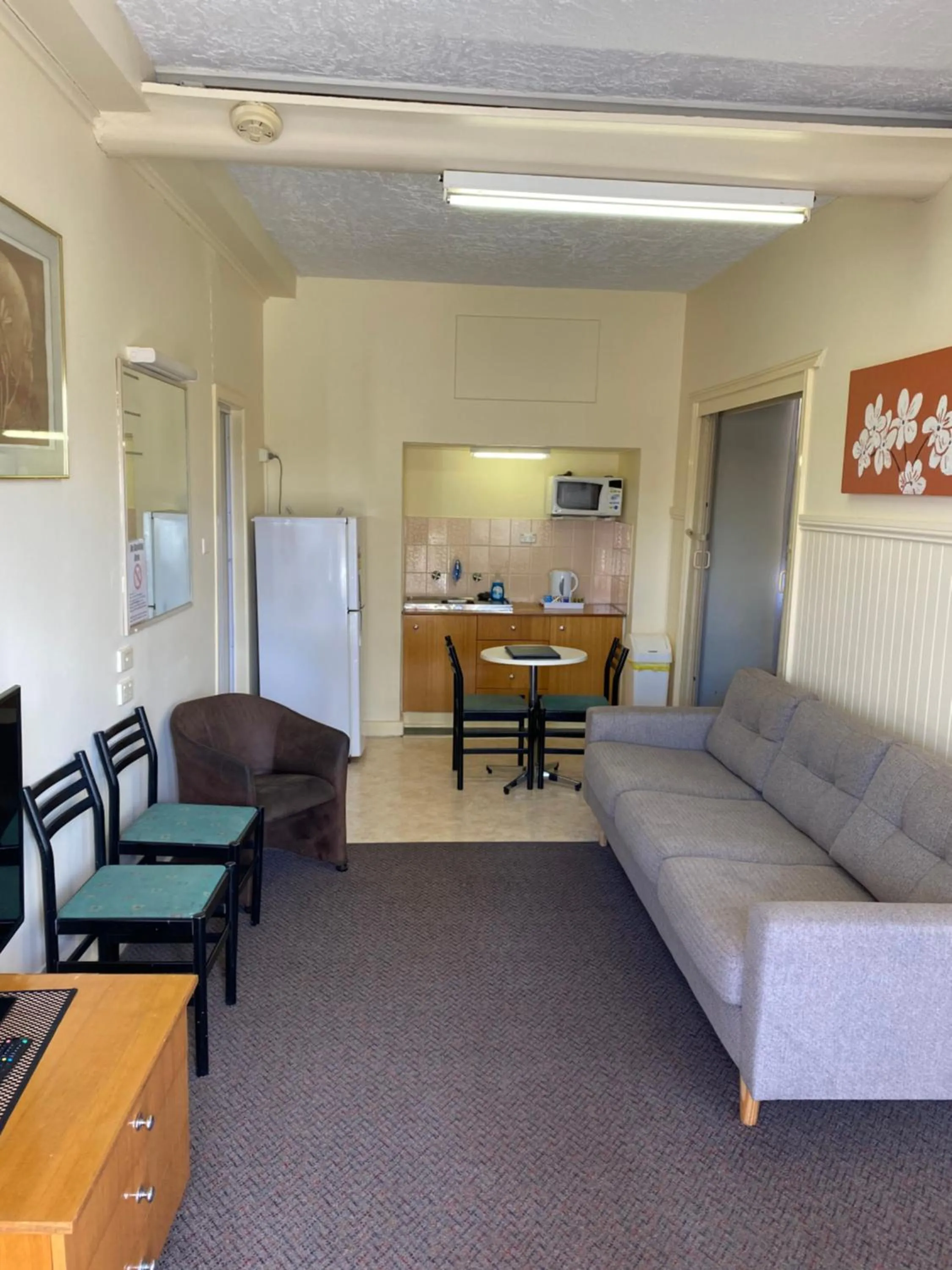 Dining area in Paddle Steamer Motel