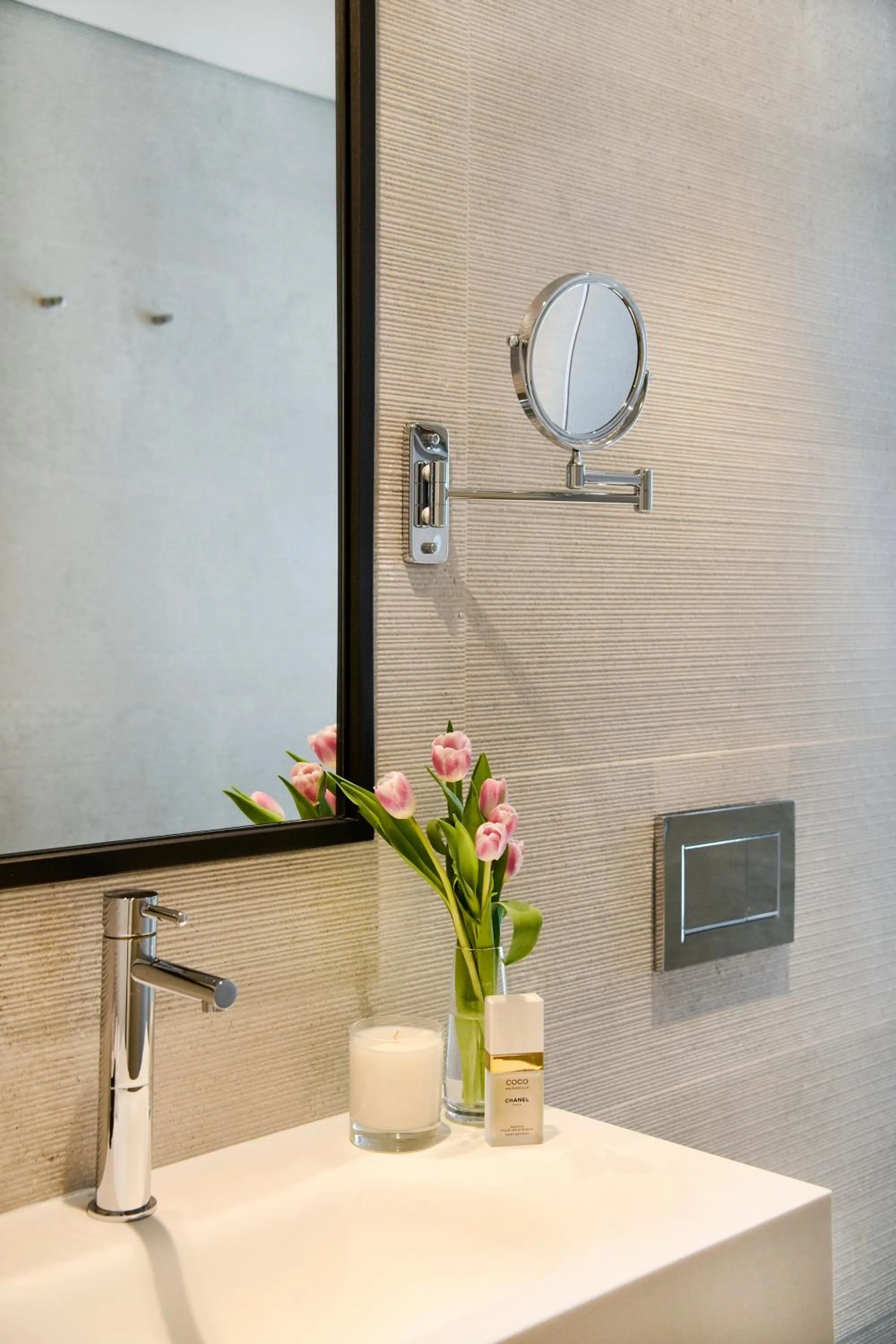 Toilet in Hotel Moon & Sun Lisboa