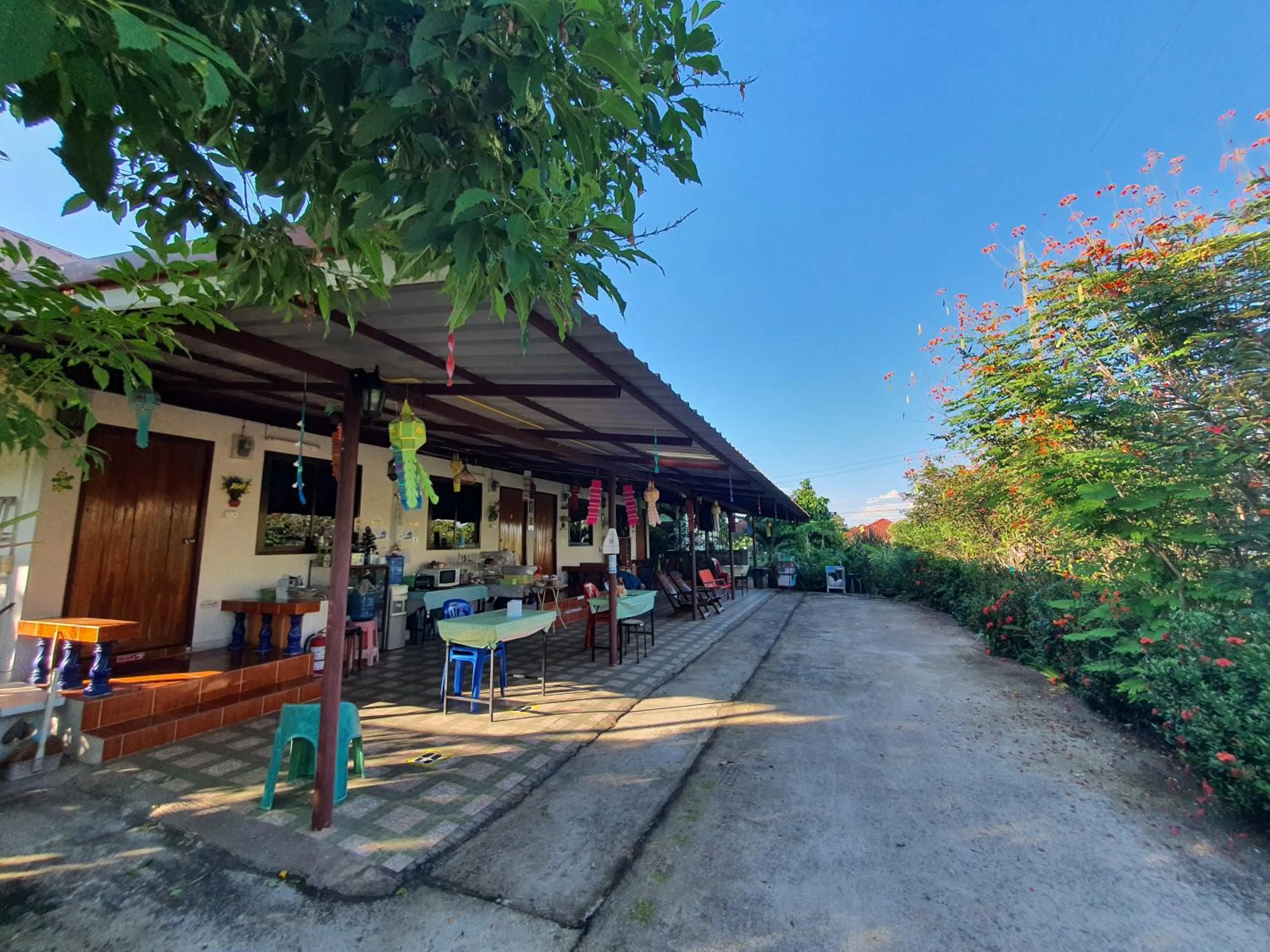 Off site in Bunrapee House