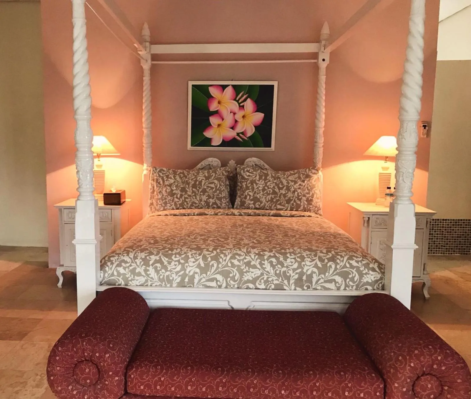 Bed in Imaj Private Villas