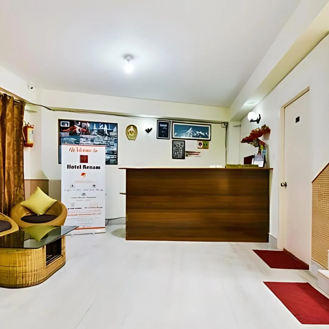 Seating area in Hotel Renam