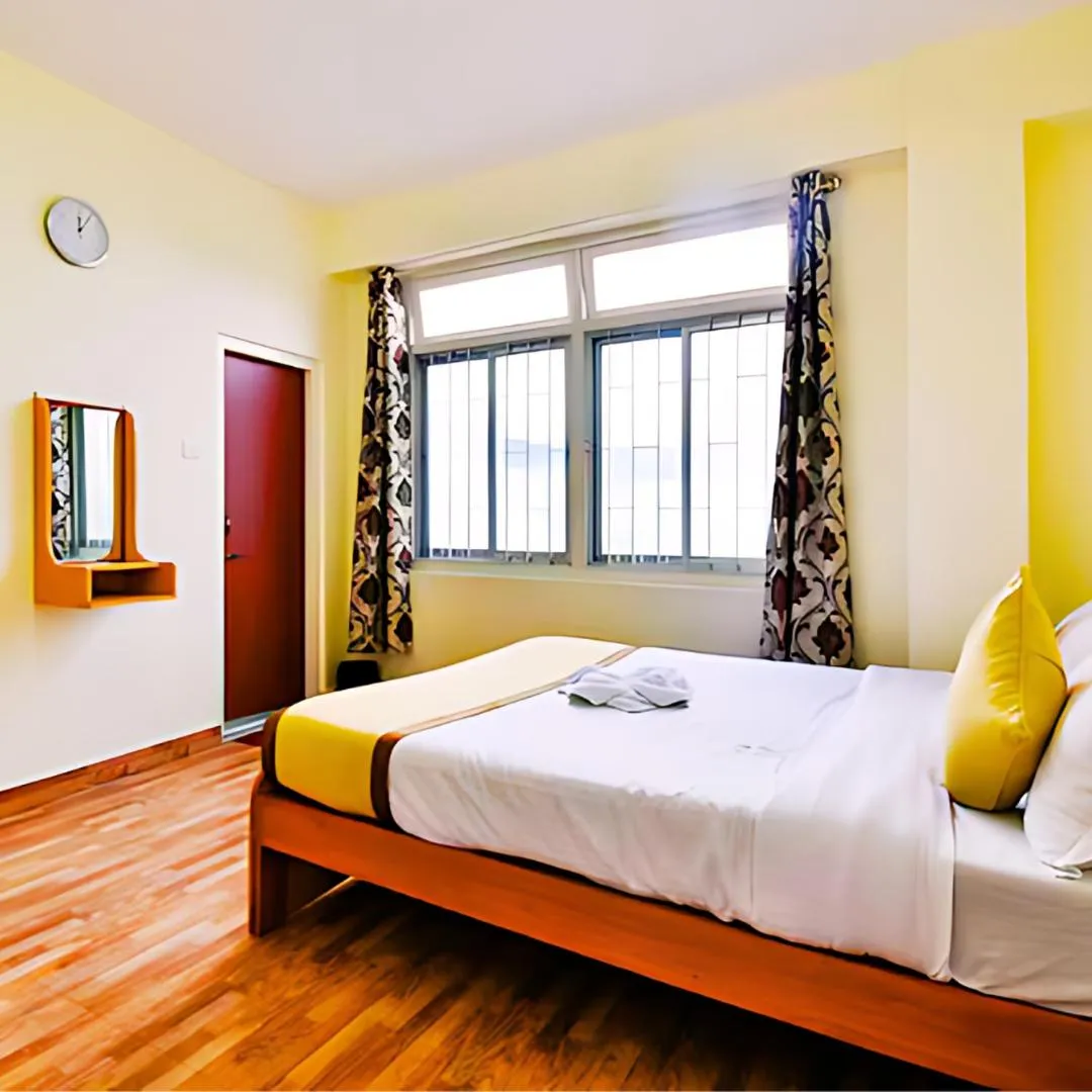 Bedroom, Bed in Hotel Renam