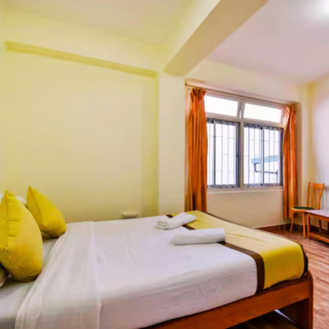 Bedroom, Bed in Hotel Renam