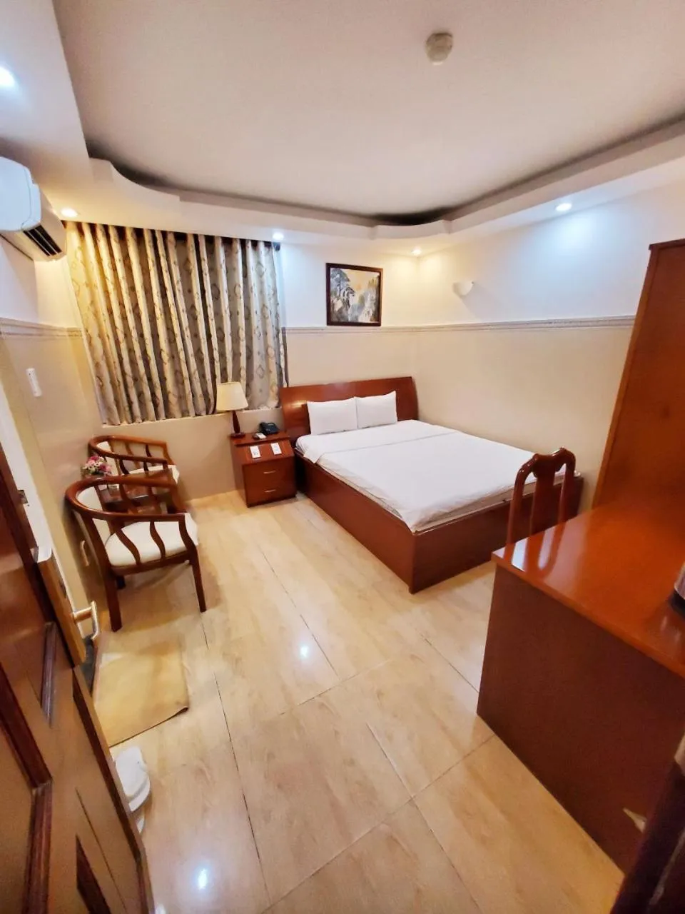 Photo of the whole room, Bed in Thanh An Hotel