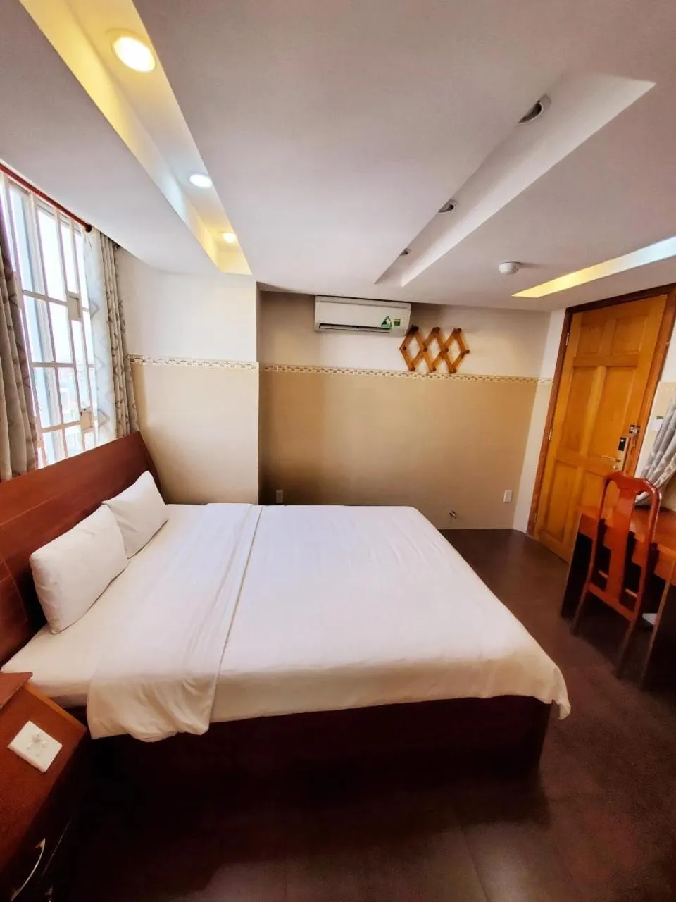 Photo of the whole room, Bed in Thanh An Hotel