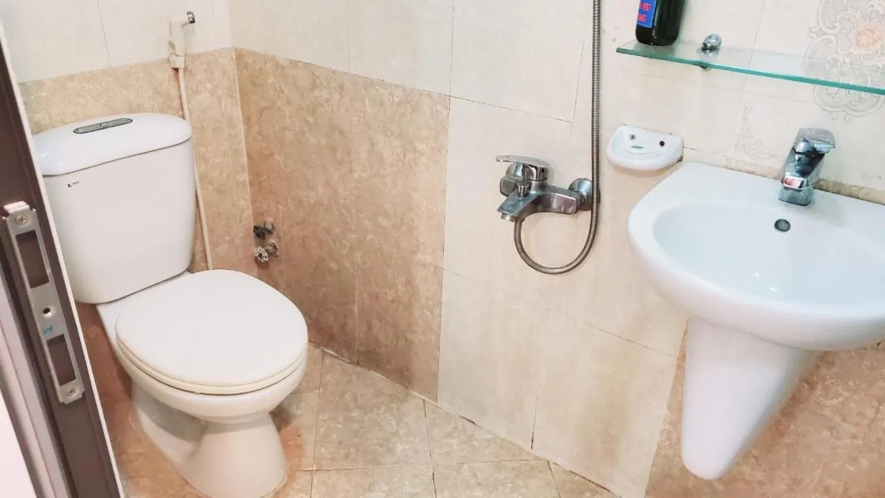 Bathroom in Thanh An Hotel
