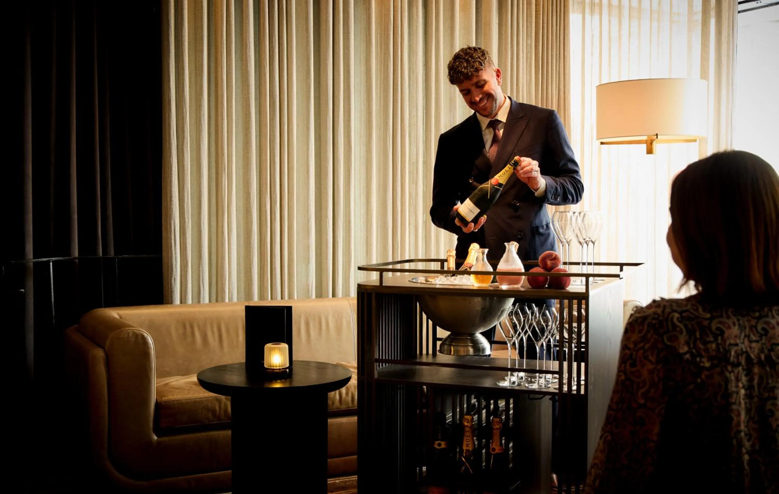 Lounge or bar in The May Fair, A Radisson Collection Hotel, Mayfair London