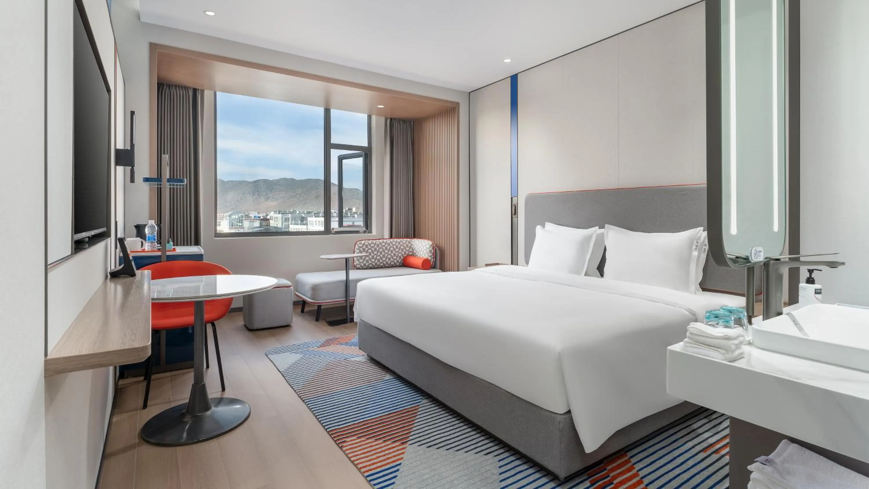 Photo of the whole room in Holiday Inn Express Shangri-La by IHG