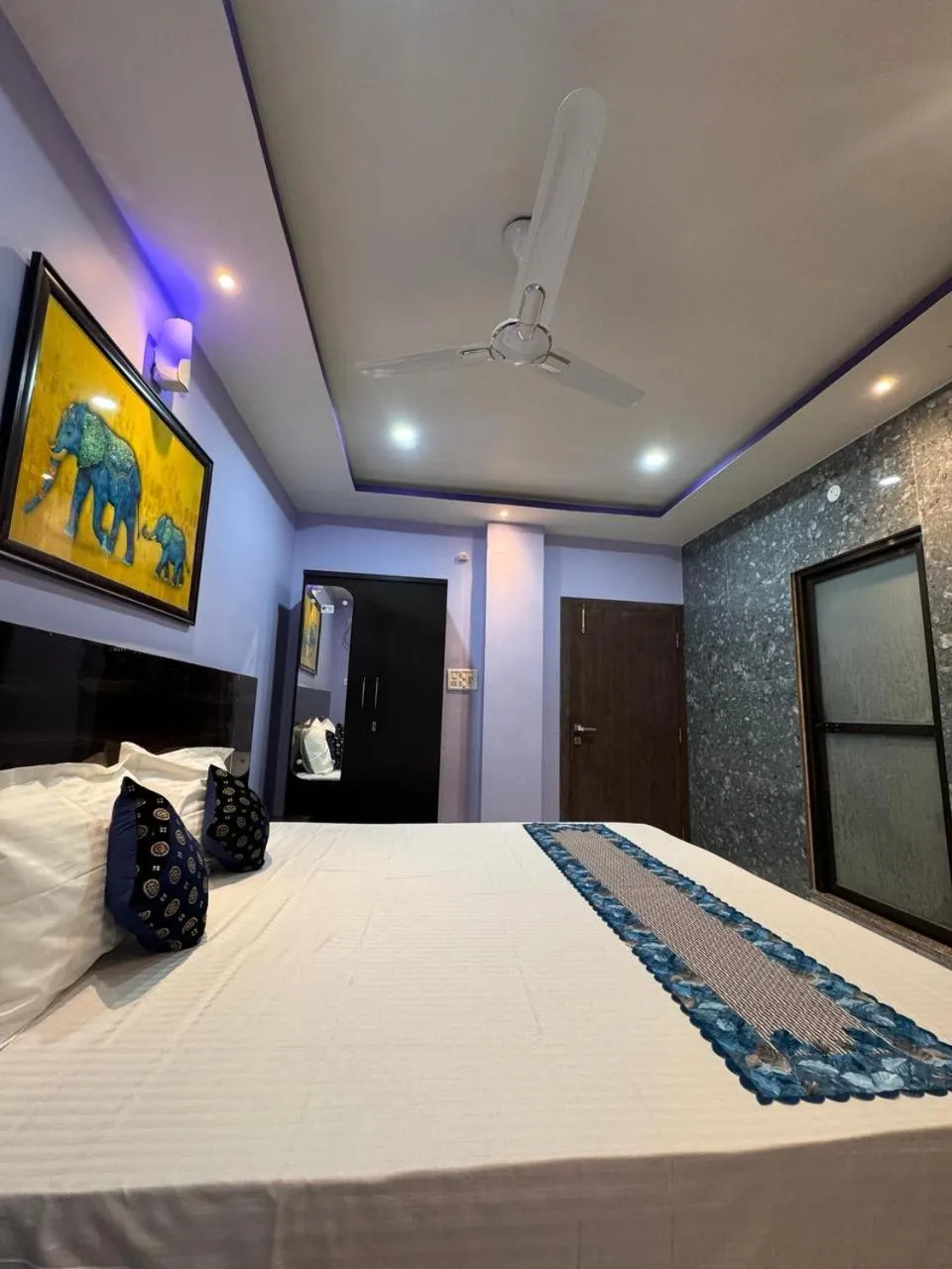 Bedroom, Bed in HOTEL AARNA