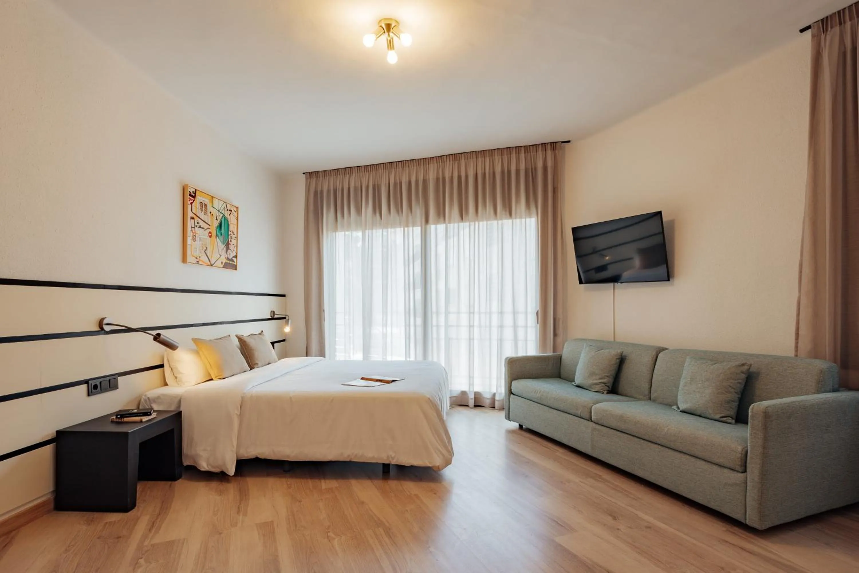 Bedroom, Bed in Hotel Robson - Smart Hotel